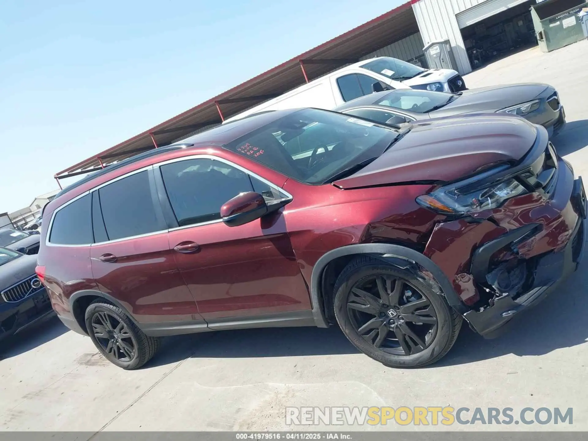 13 fotografías del automóvil dañado 5FNYF5H28NB031025 HONDA PILOT 2022