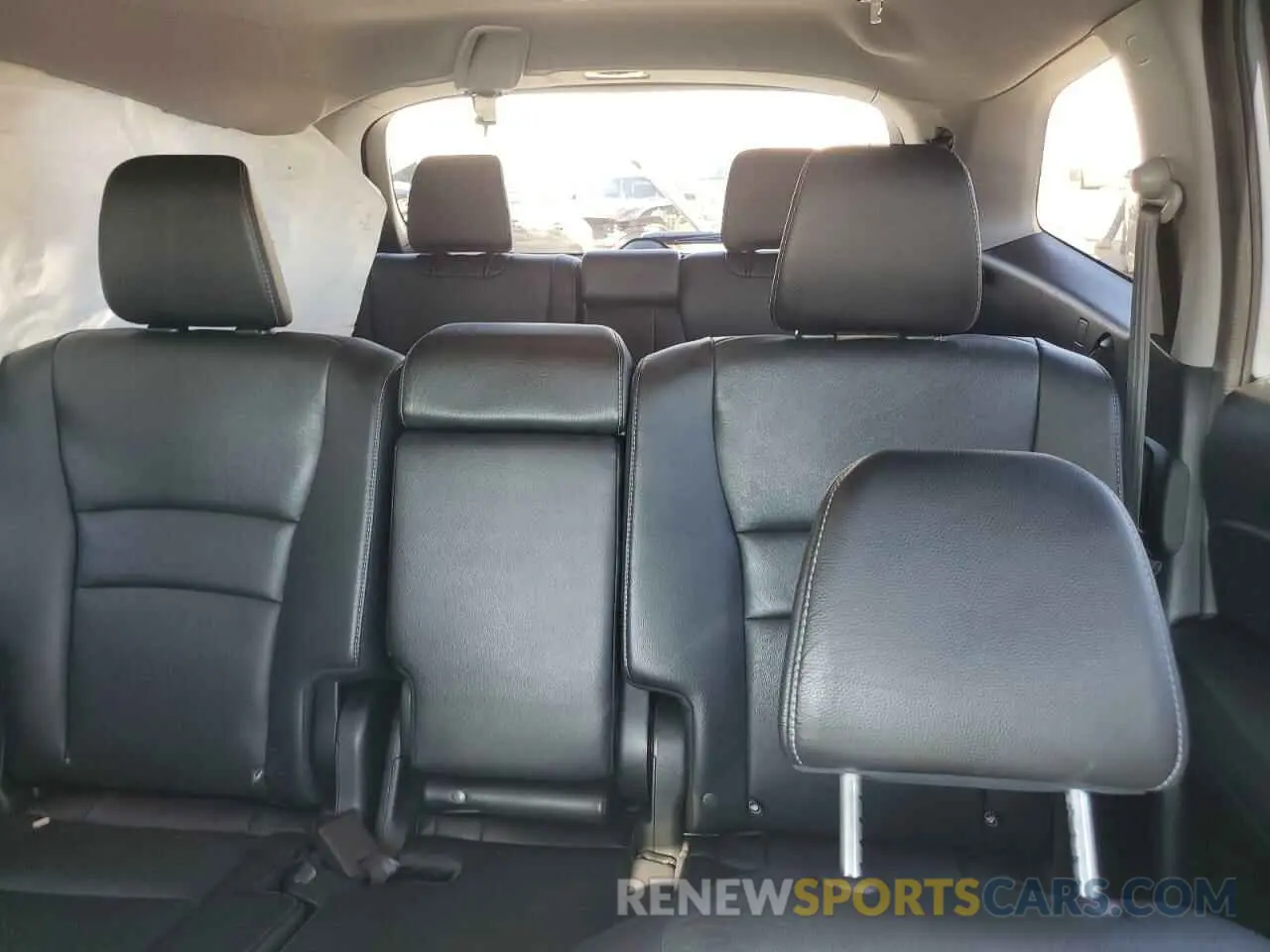 10 fotografías del automóvil dañado 5FNYF5H29NB026593 HONDA PILOT 2022