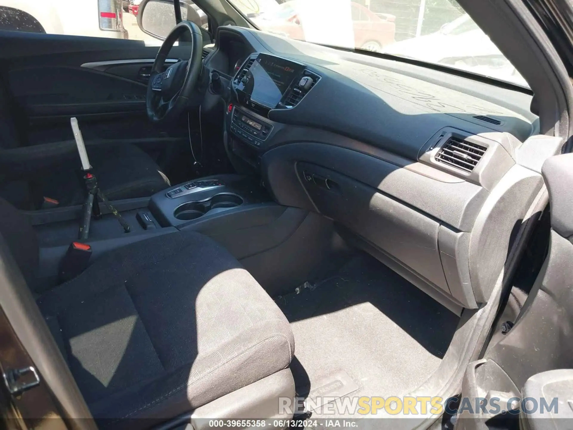 5 fotografías del automóvil dañado 5FNYF5H32NB021504 HONDA PILOT 2022