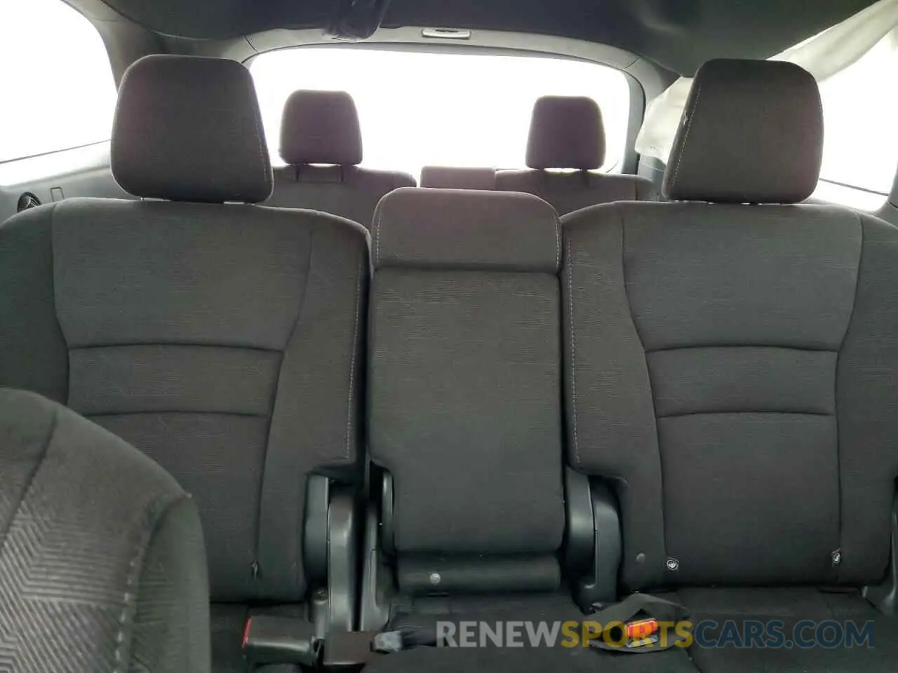 10 fotografías del automóvil dañado 5FNYF5H35NB019777 HONDA PILOT 2022