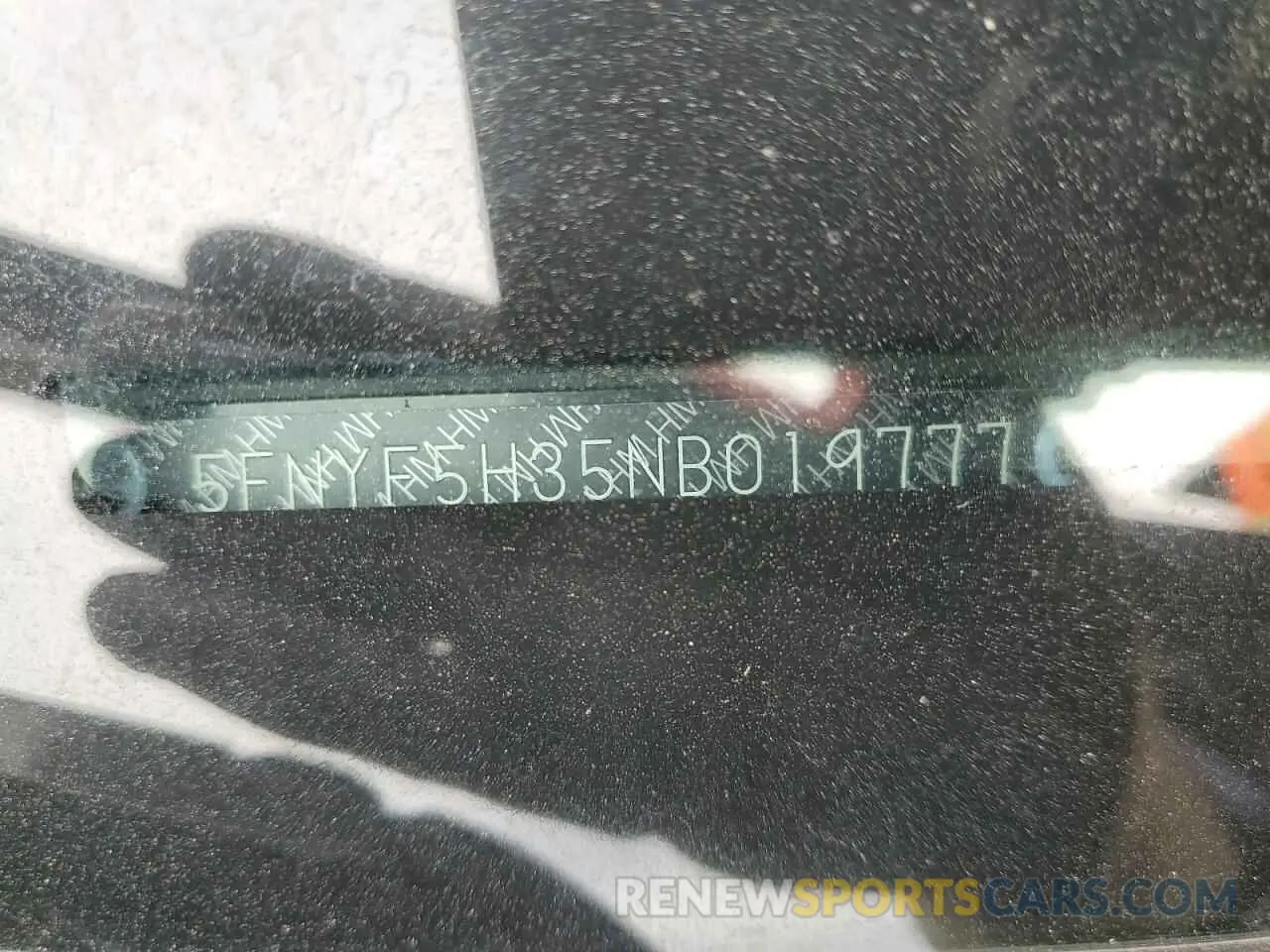 15 fotografías del automóvil dañado 5FNYF5H35NB019777 HONDA PILOT 2022