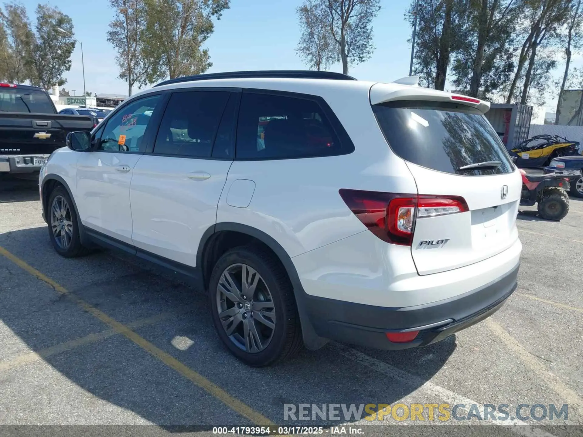 3 fotografías del automóvil dañado 5FNYF5H3XNB034873 HONDA PILOT 2022