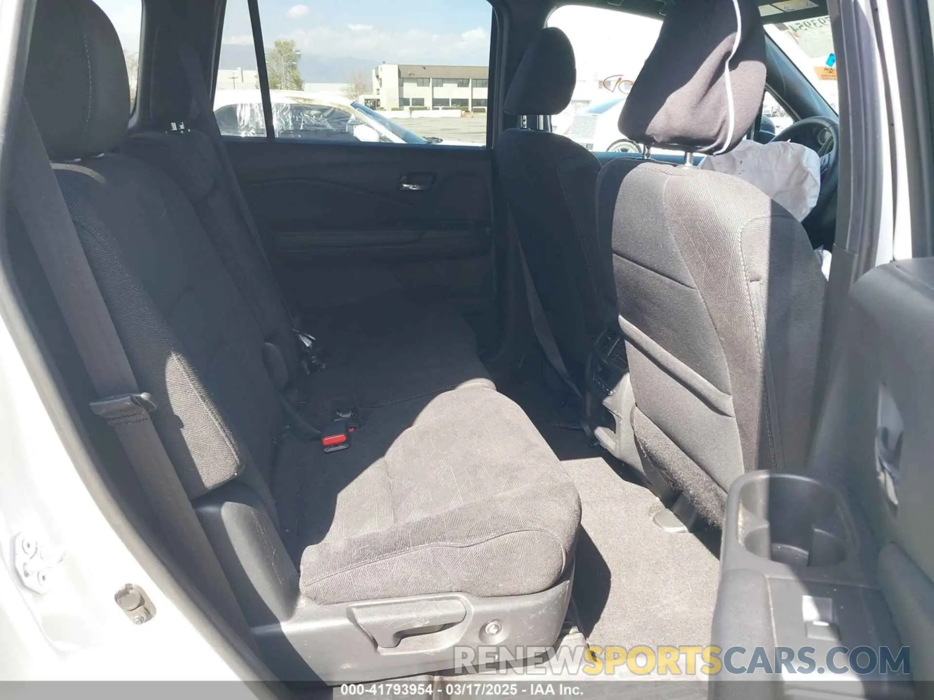 8 fotografías del automóvil dañado 5FNYF5H3XNB034873 HONDA PILOT 2022