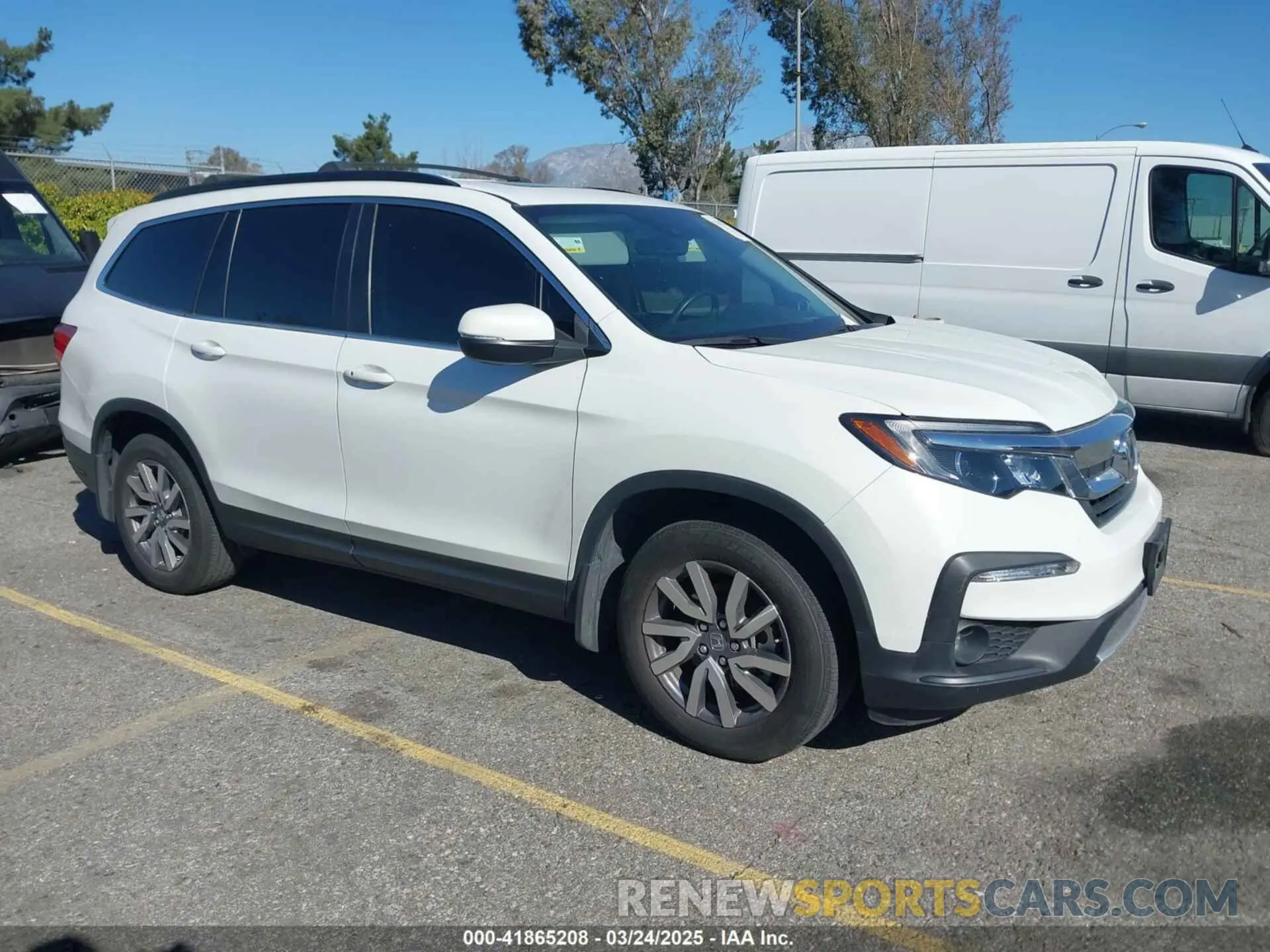 1 fotografías del automóvil dañado 5FNYF5H52NB009628 HONDA PILOT 2022