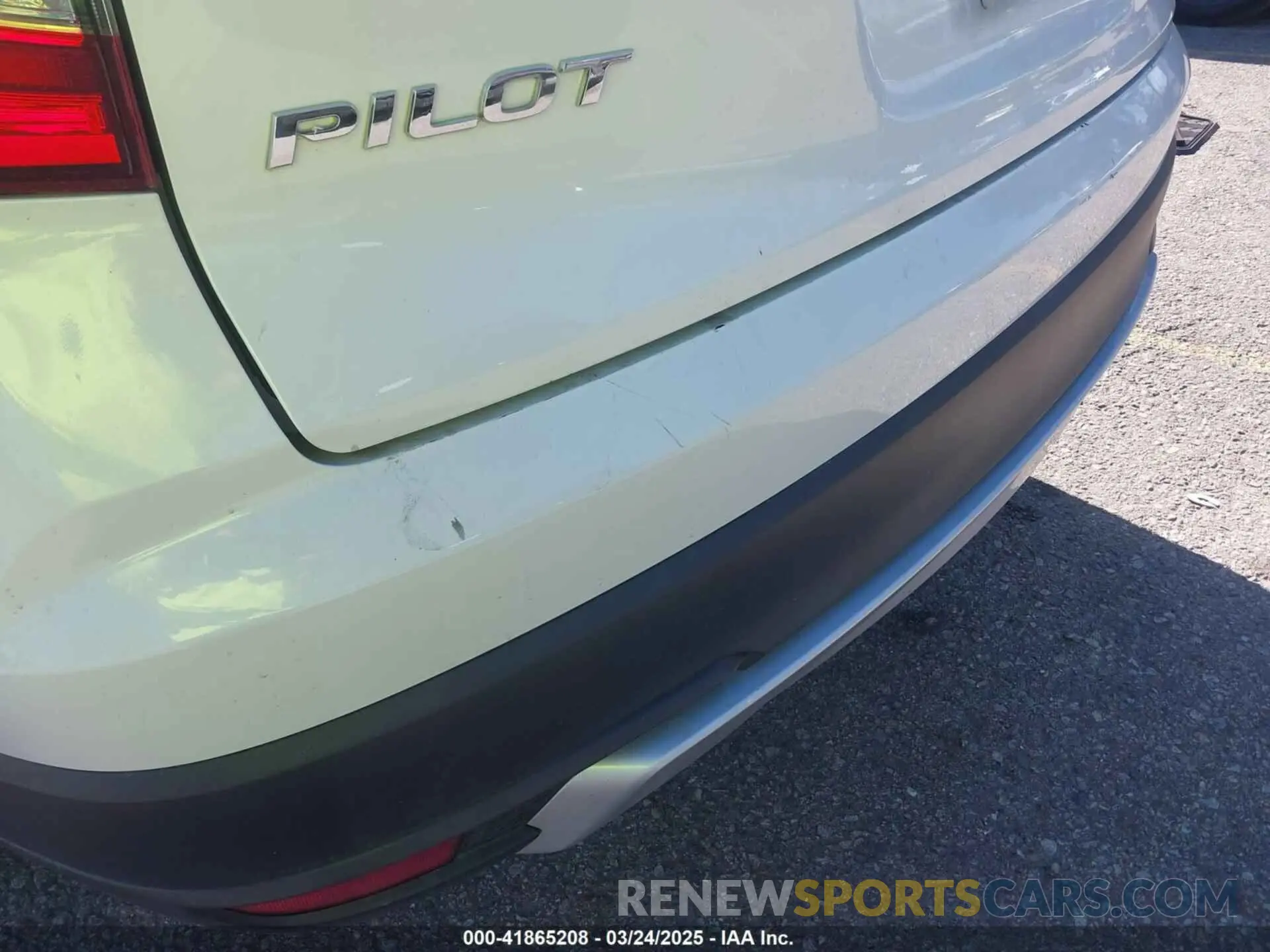16 fotografías del automóvil dañado 5FNYF5H52NB009628 HONDA PILOT 2022