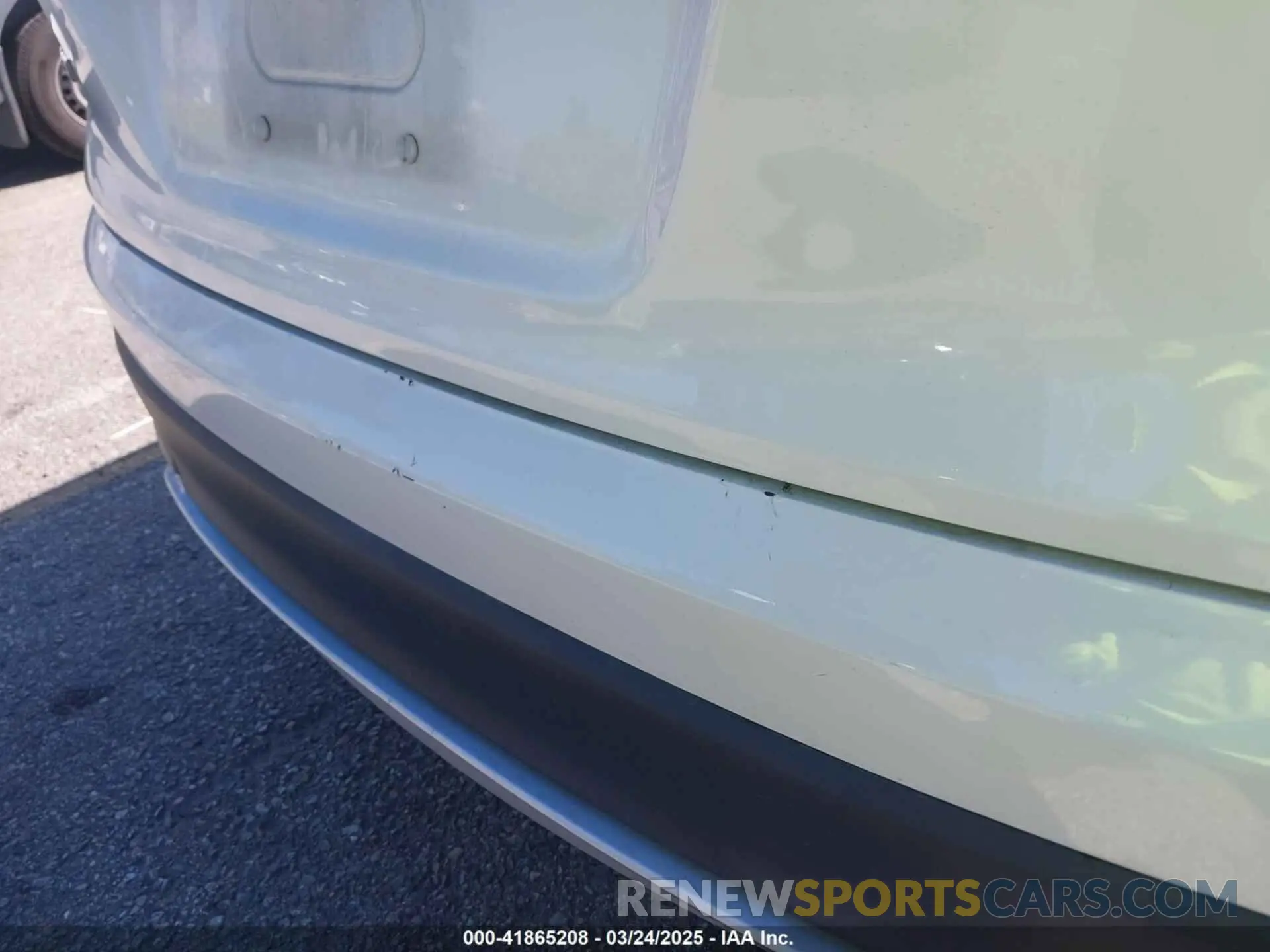 17 fotografías del automóvil dañado 5FNYF5H52NB009628 HONDA PILOT 2022