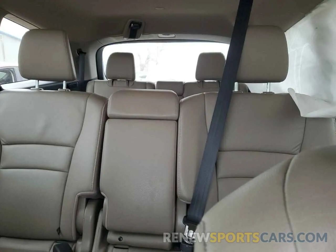 10 fotografías del automóvil dañado 5FNYF5H53NB011856 HONDA PILOT 2022