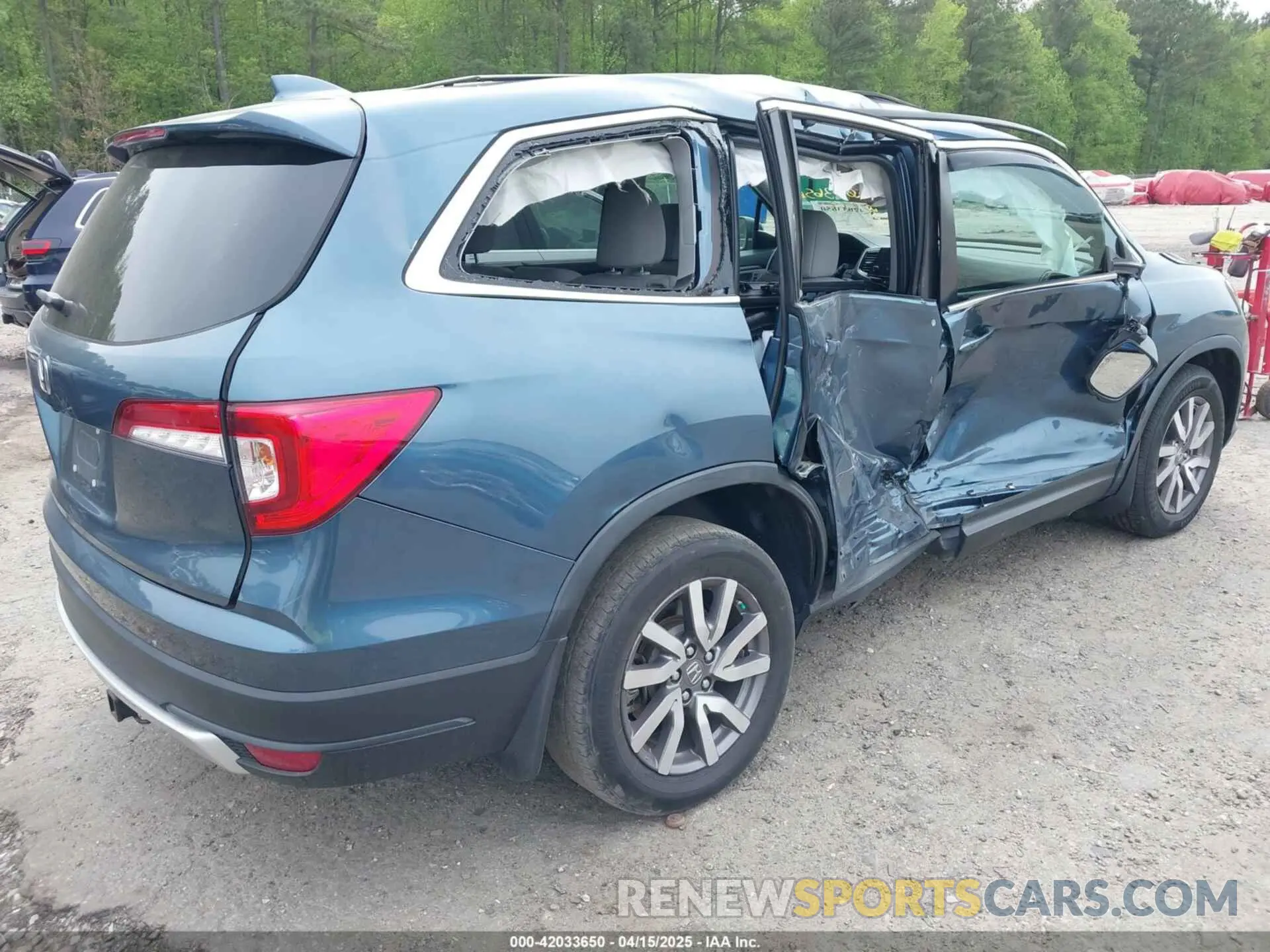 4 fotografías del automóvil dañado 5FNYF5H56NB008417 HONDA PILOT 2022