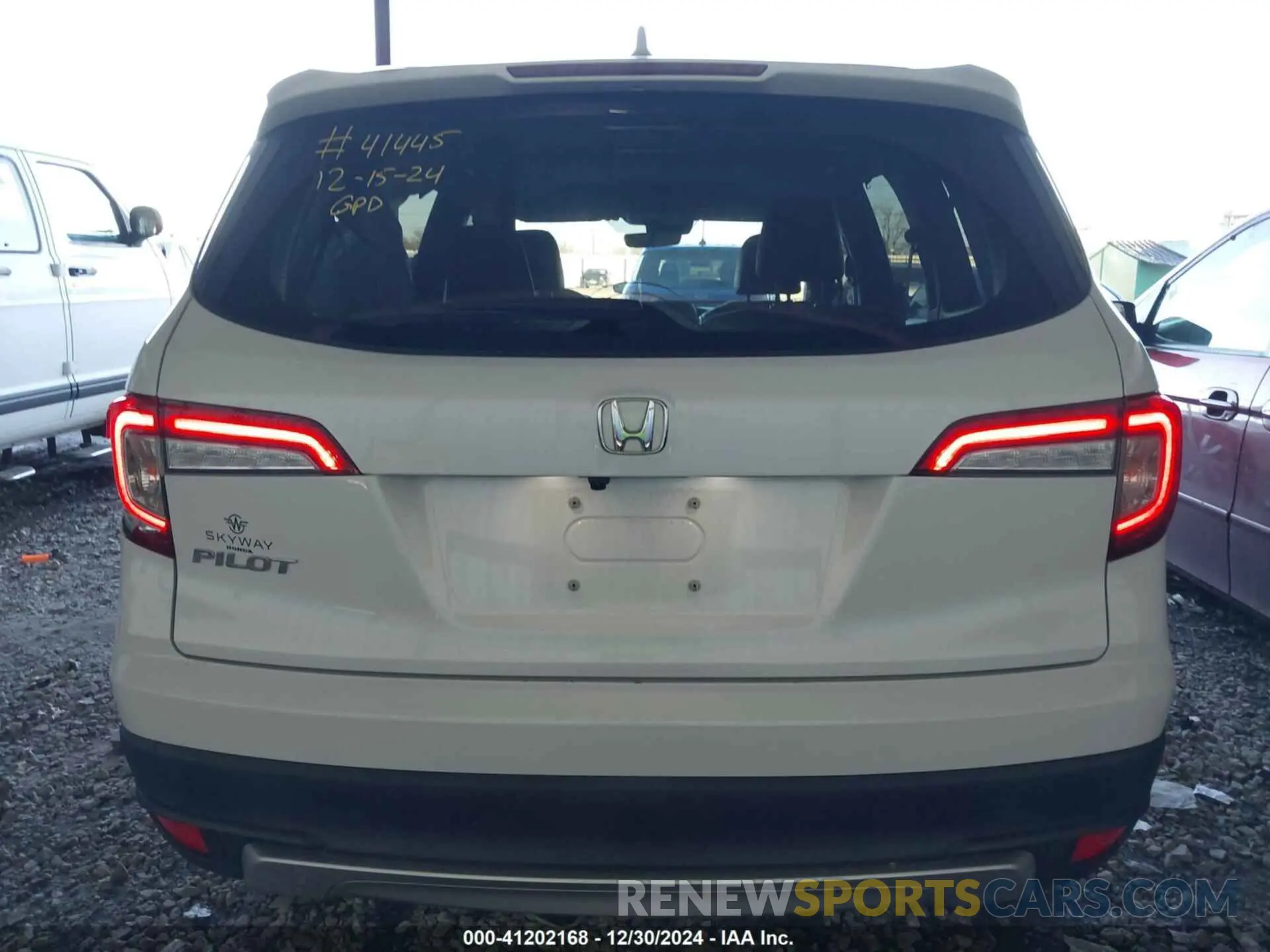 16 fotografías del automóvil dañado 5FNYF5H56NB011849 HONDA PILOT 2022