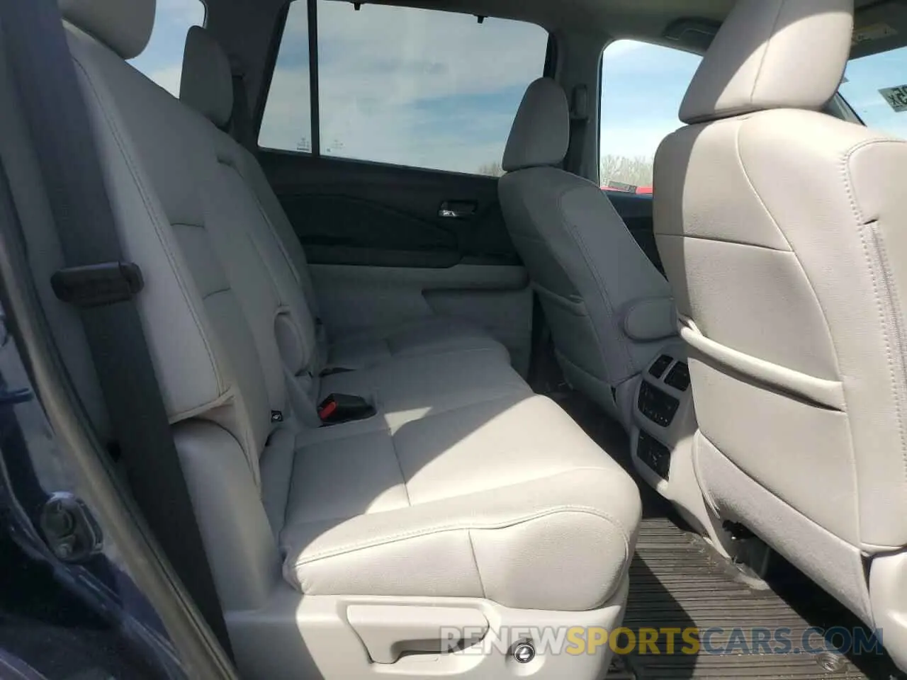 12 fotografías del automóvil dañado 5FNYF5H94NB001839 HONDA PILOT 2022
