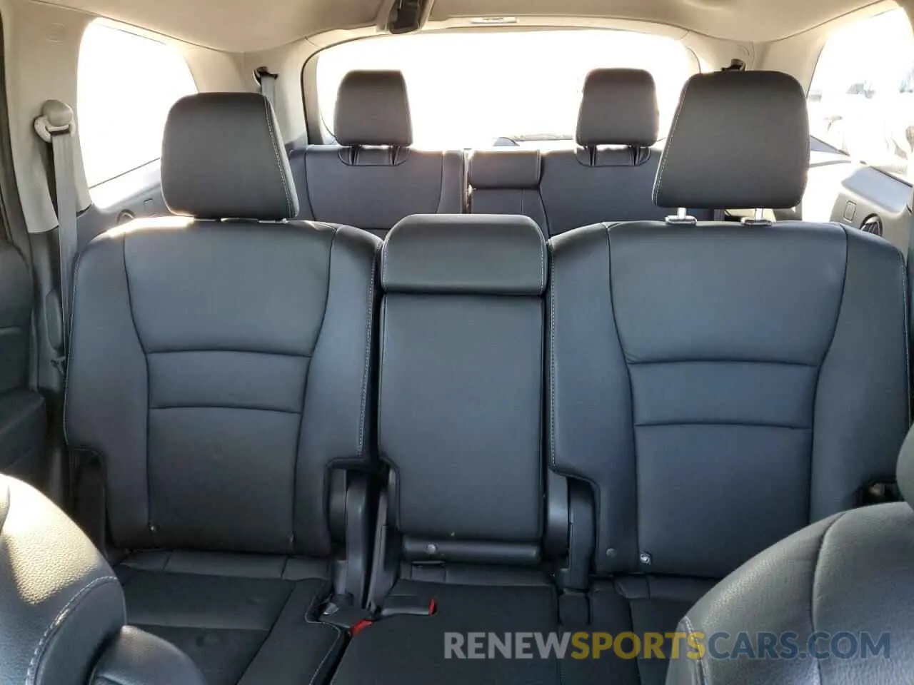 10 fotografías del automóvil dañado 5FNYF5H9XNB014112 HONDA PILOT 2022