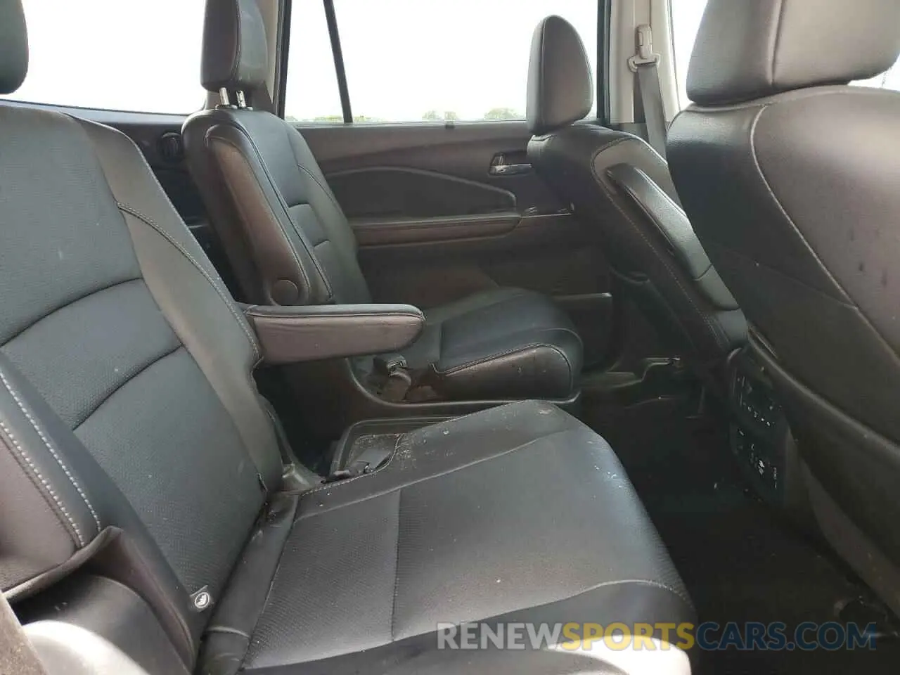 10 fotografías del automóvil dañado 5FNYF6H06NB030069 HONDA PILOT 2022