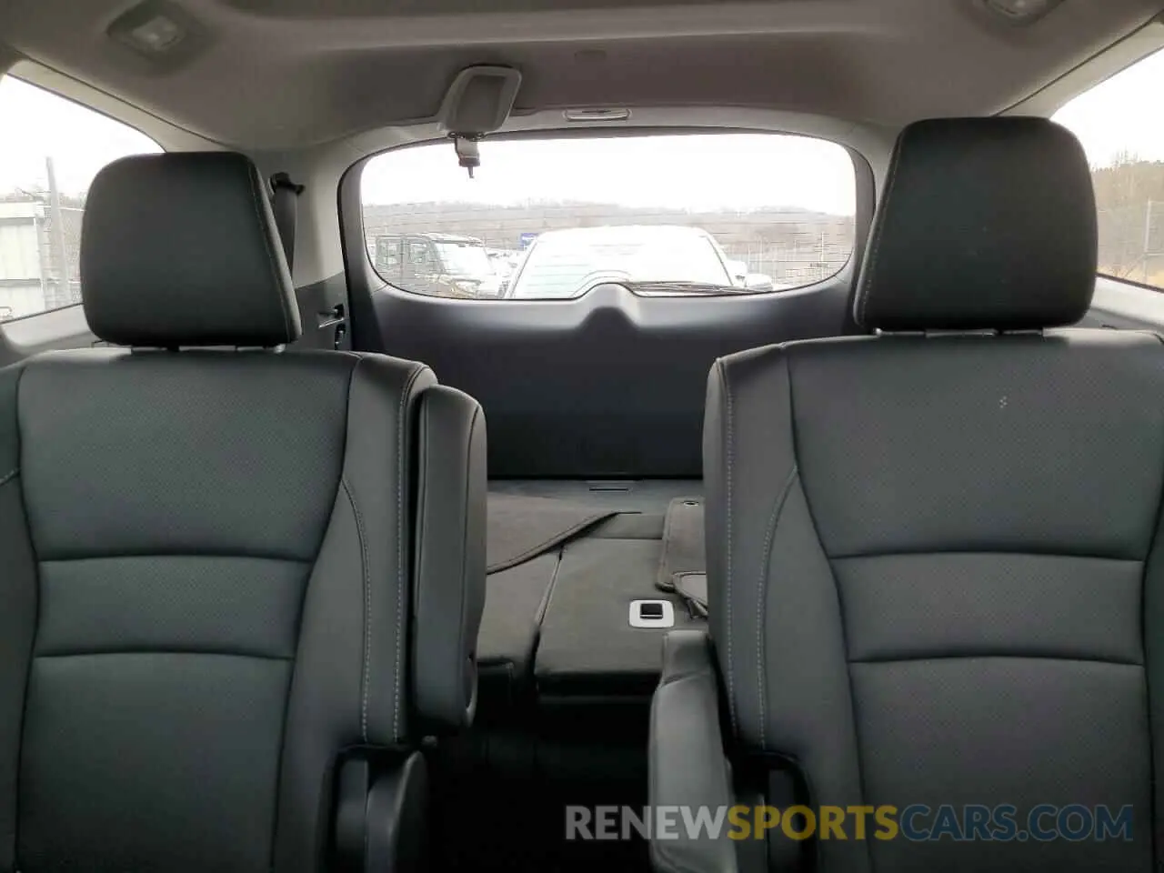 10 fotografías del automóvil dañado 5FNYF6H09NB073210 HONDA PILOT 2022