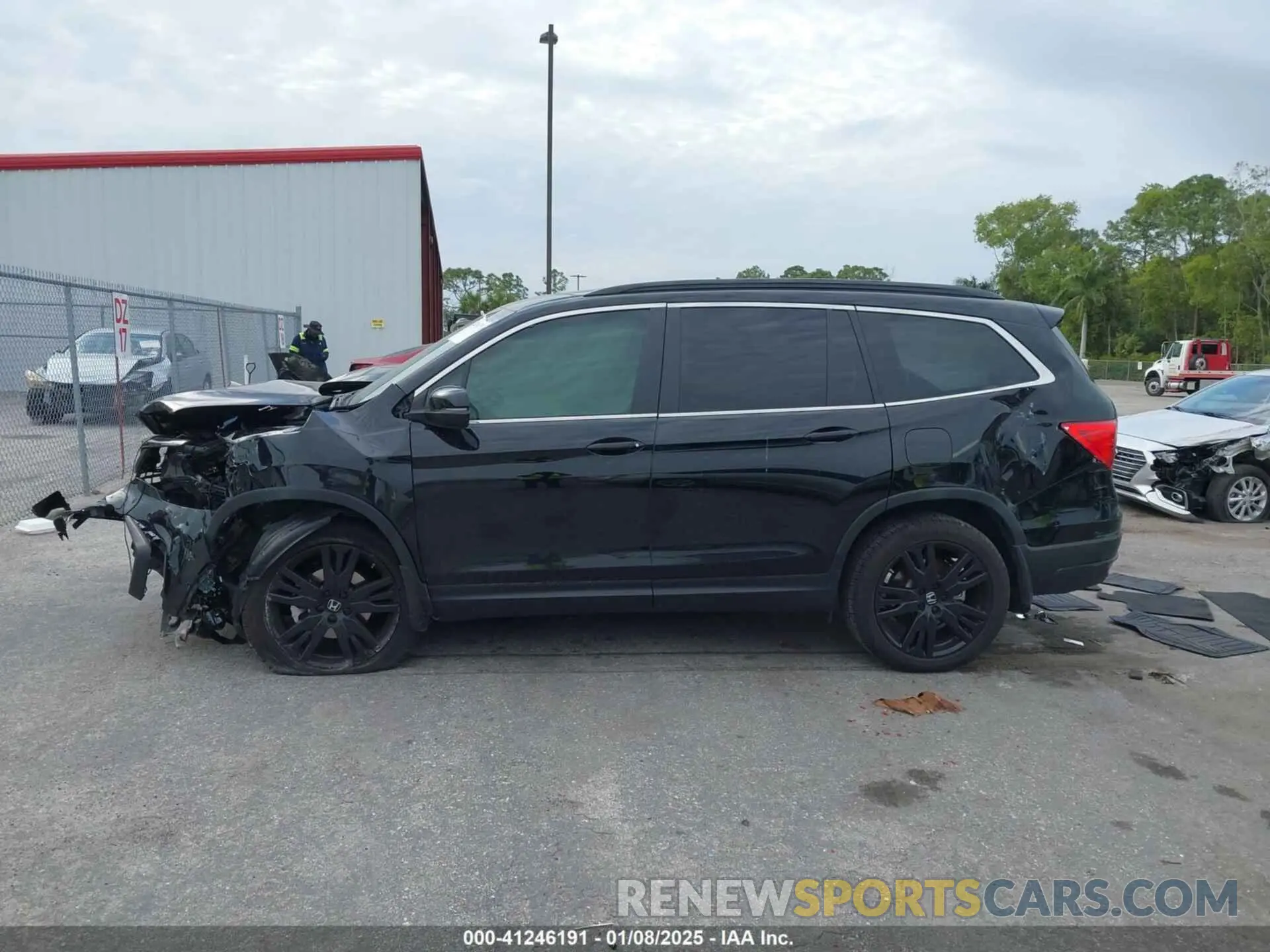 14 fotografías del automóvil dañado 5FNYF6H24NB098940 HONDA PILOT 2022