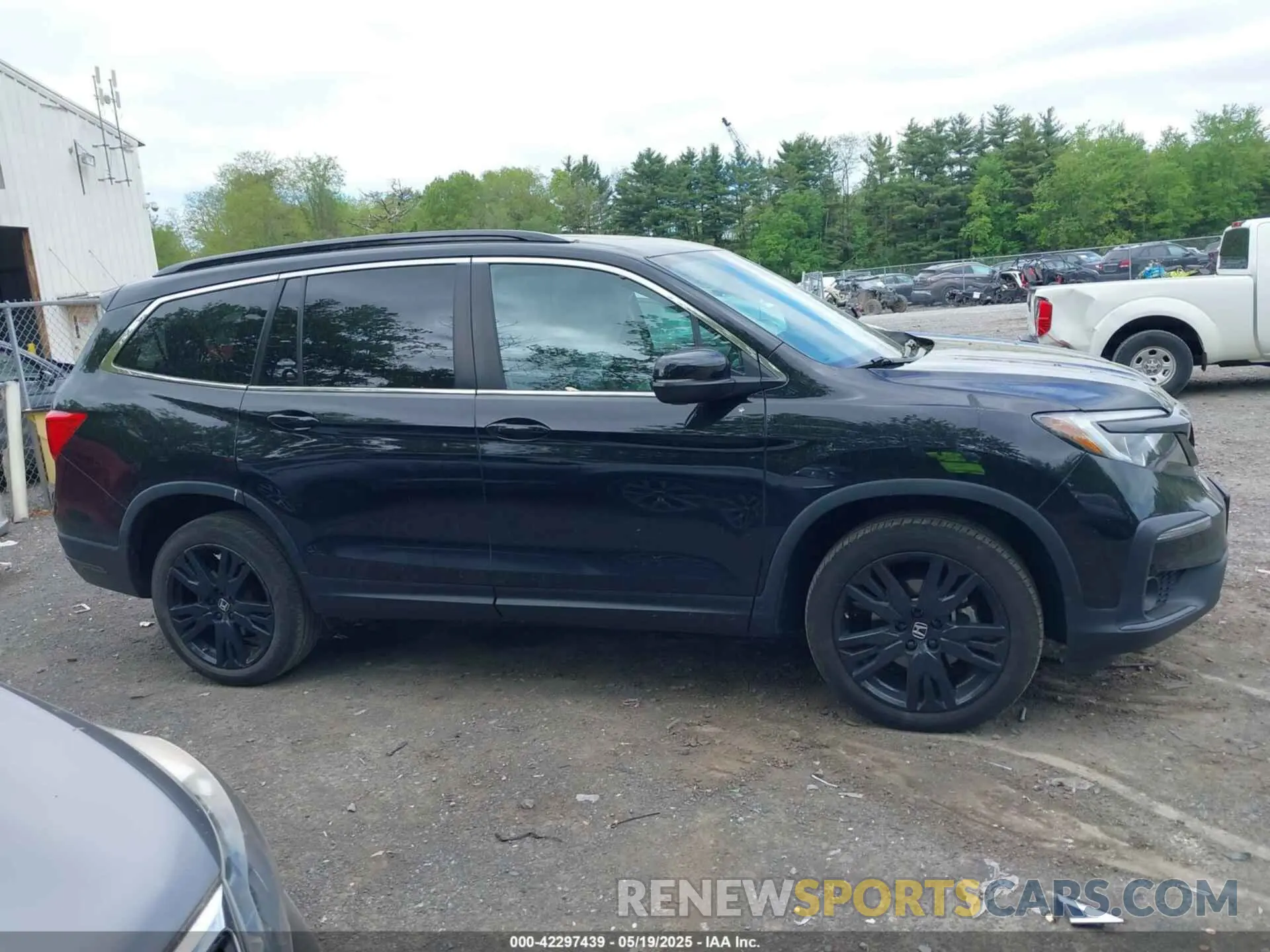 13 fotografías del automóvil dañado 5FNYF6H27NB005196 HONDA PILOT 2022