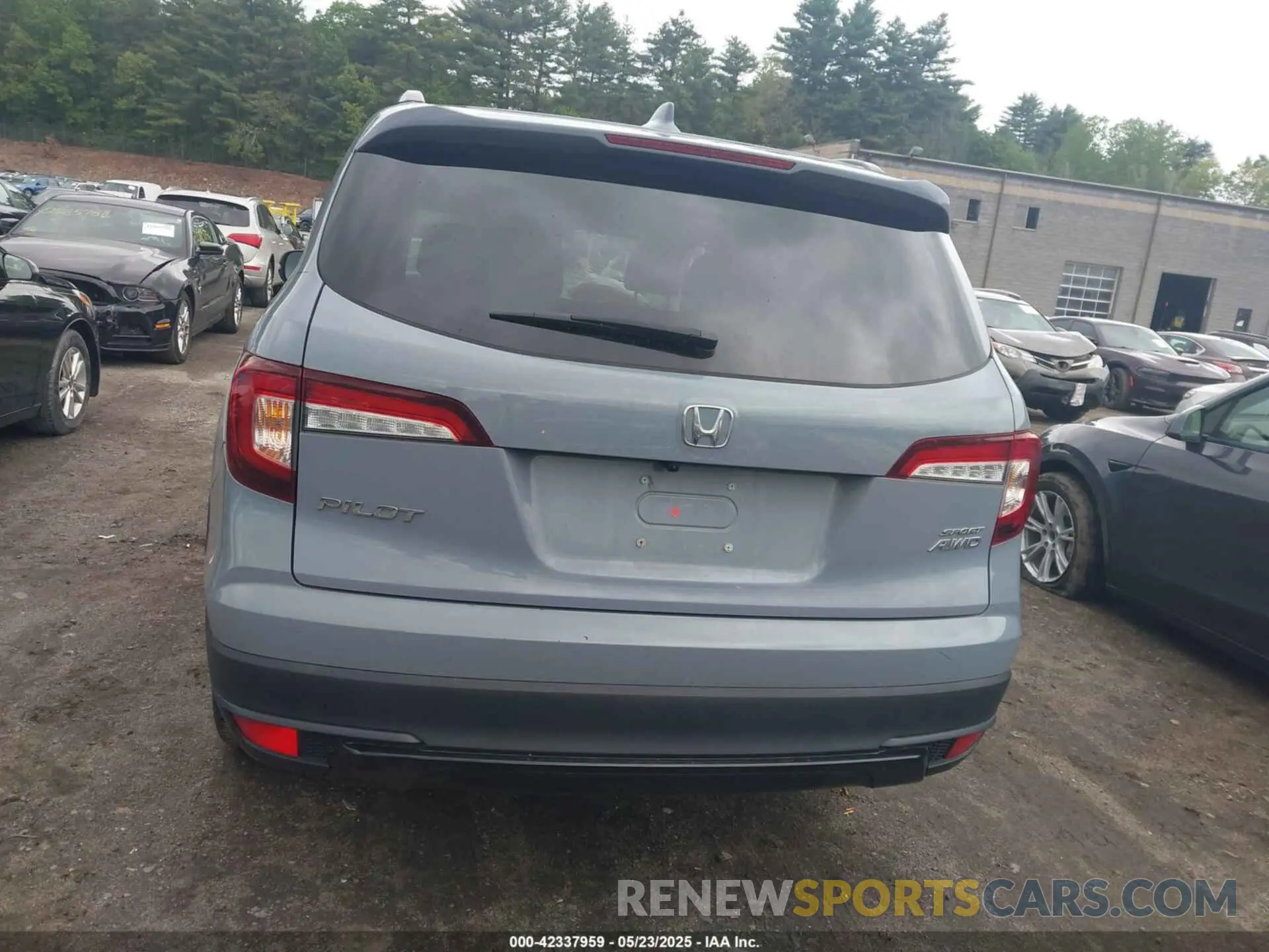 16 fotografías del automóvil dañado 5FNYF6H31NB038980 HONDA PILOT 2022