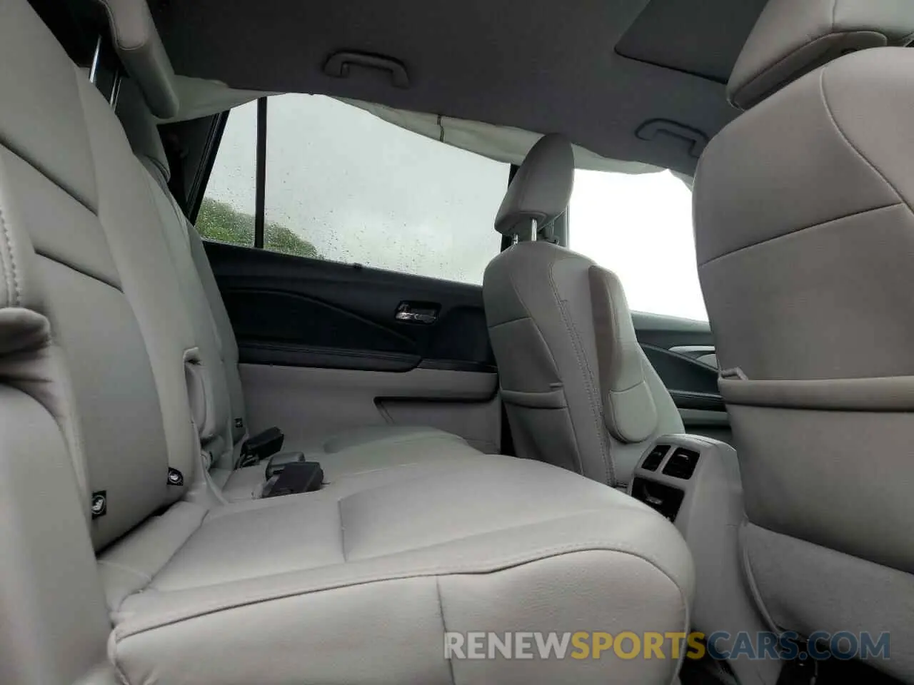 11 fotografías del automóvil dañado 5FNYF6H57NB037785 HONDA PILOT 2022