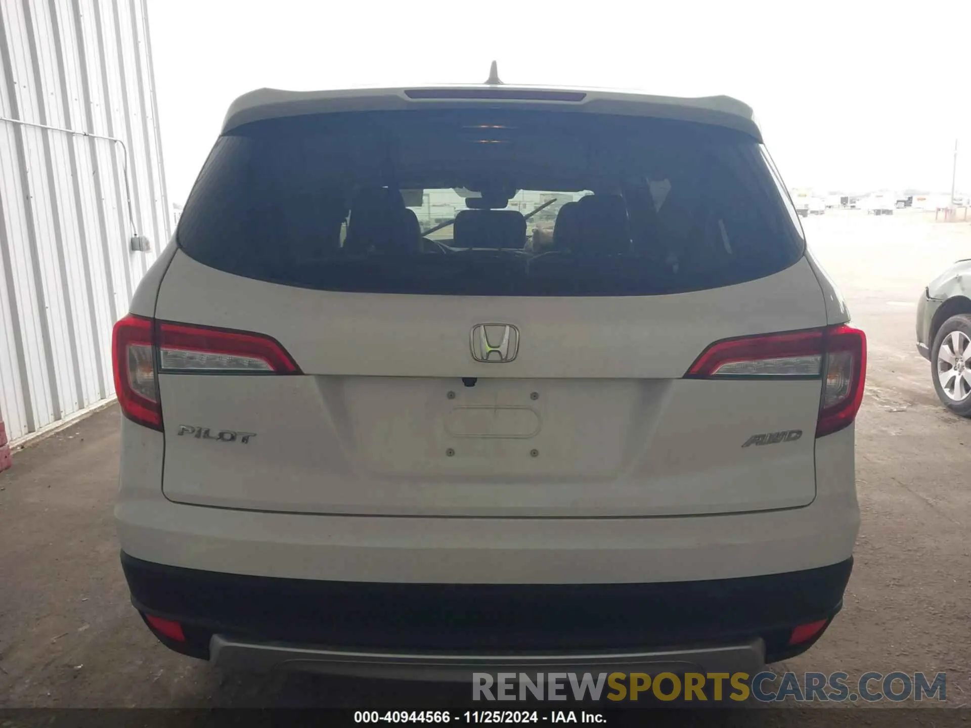 15 fotografías del automóvil dañado 5FNYF6H58NB097283 HONDA PILOT 2022