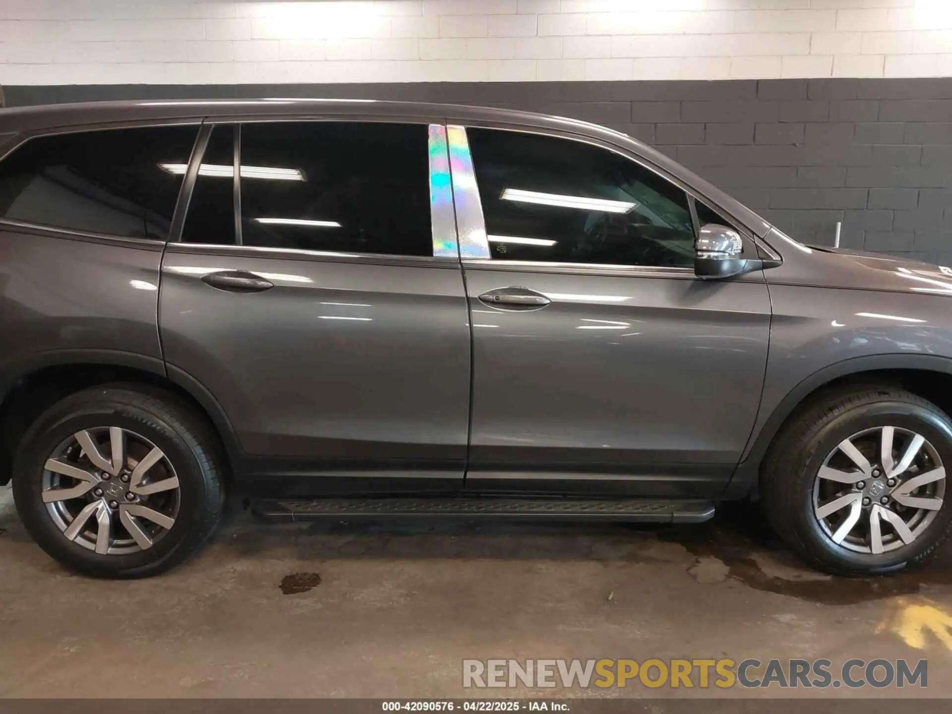 13 fotografías del automóvil dañado 5FNYF6H59NB000754 HONDA PILOT 2022