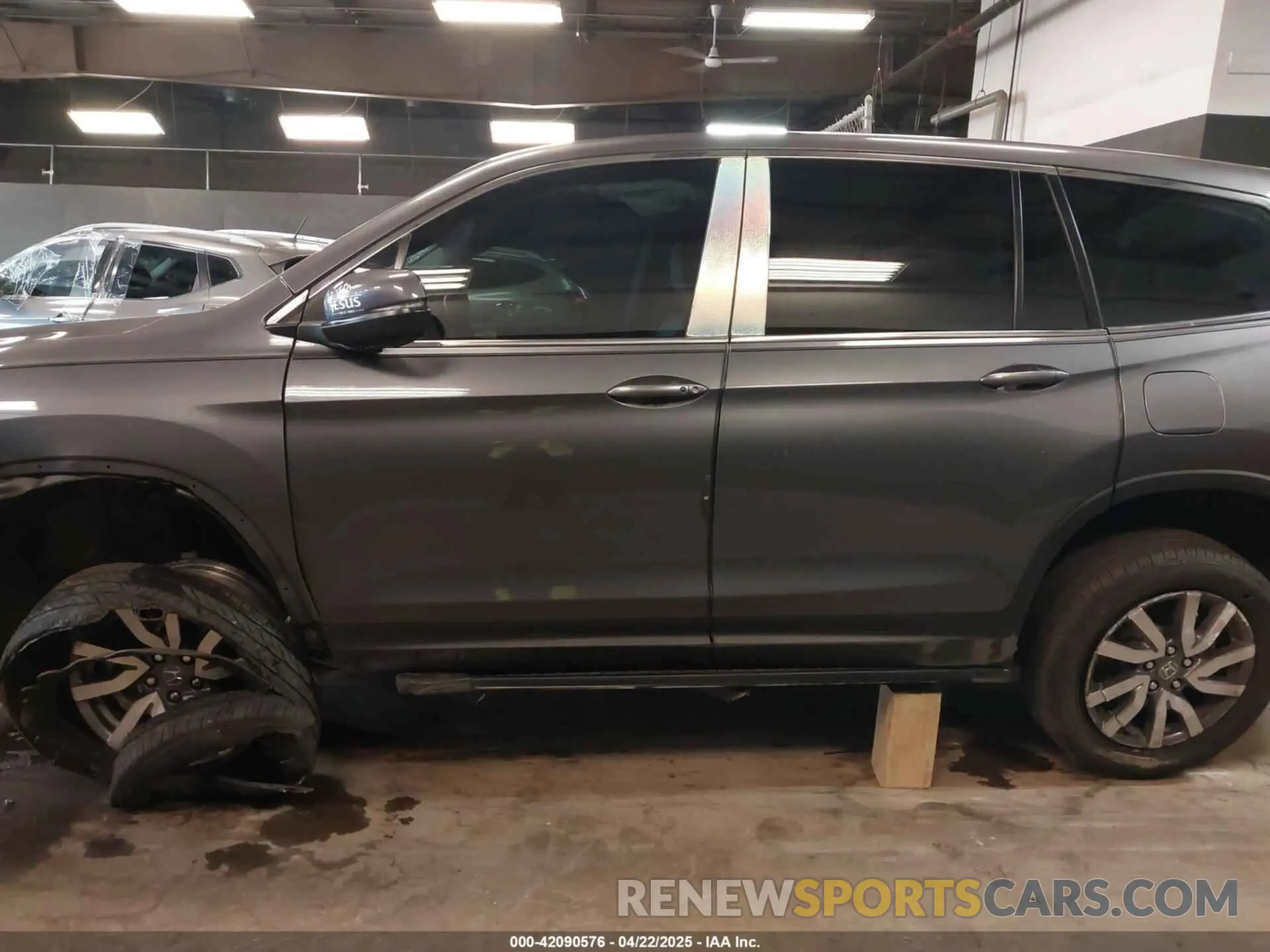 14 fotografías del automóvil dañado 5FNYF6H59NB000754 HONDA PILOT 2022