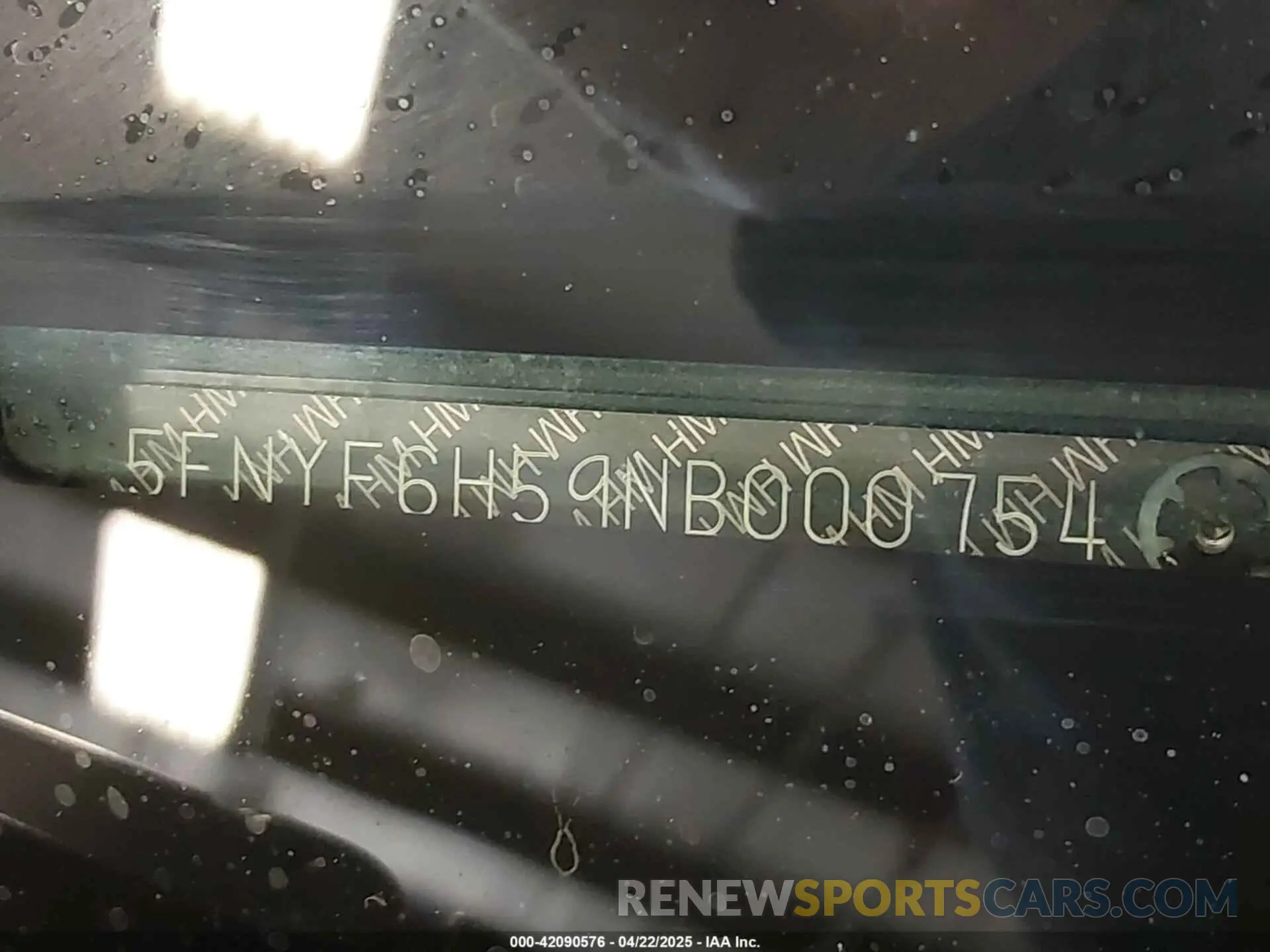 17 fotografías del automóvil dañado 5FNYF6H59NB000754 HONDA PILOT 2022