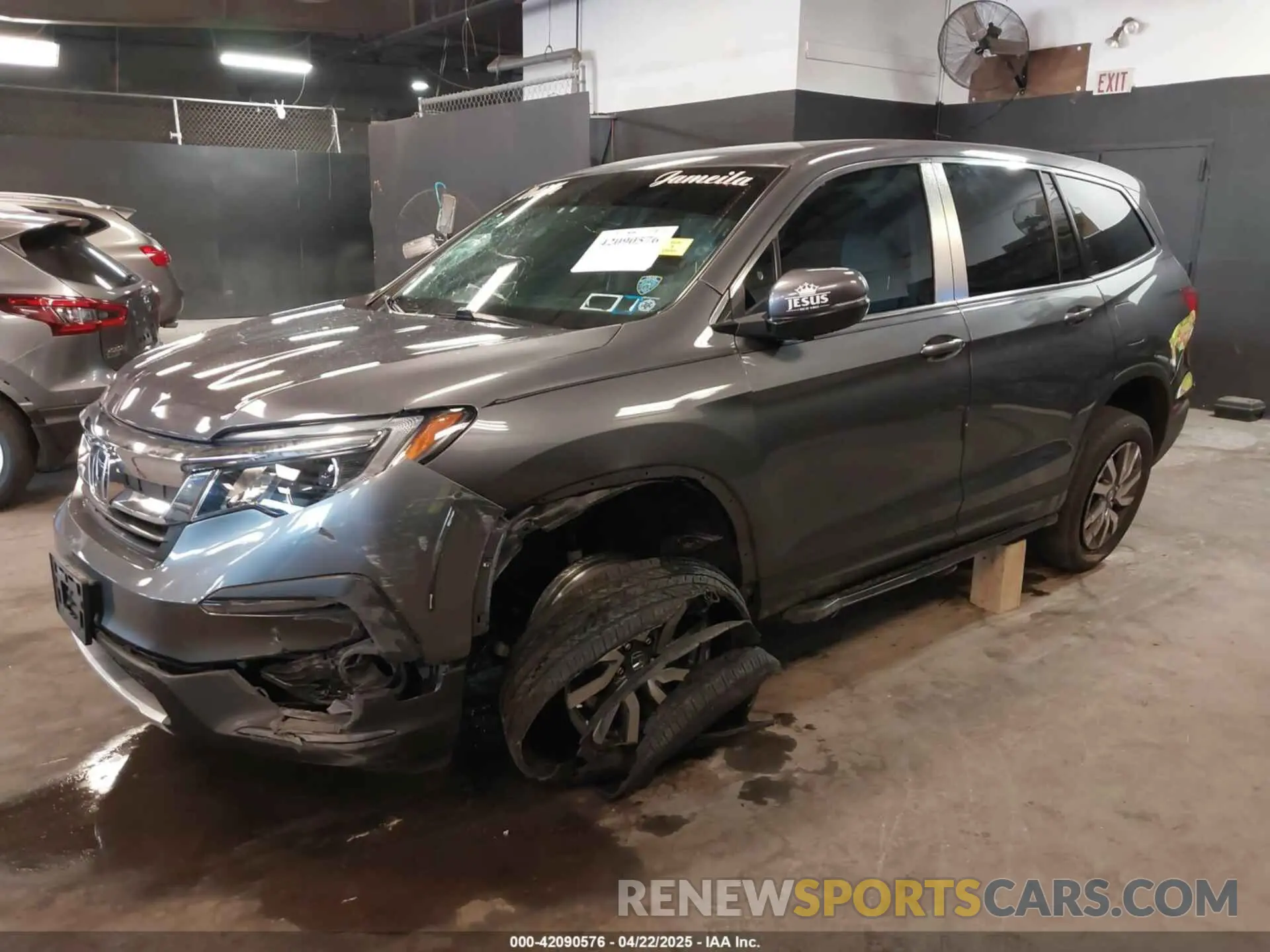 2 fotografías del automóvil dañado 5FNYF6H59NB000754 HONDA PILOT 2022