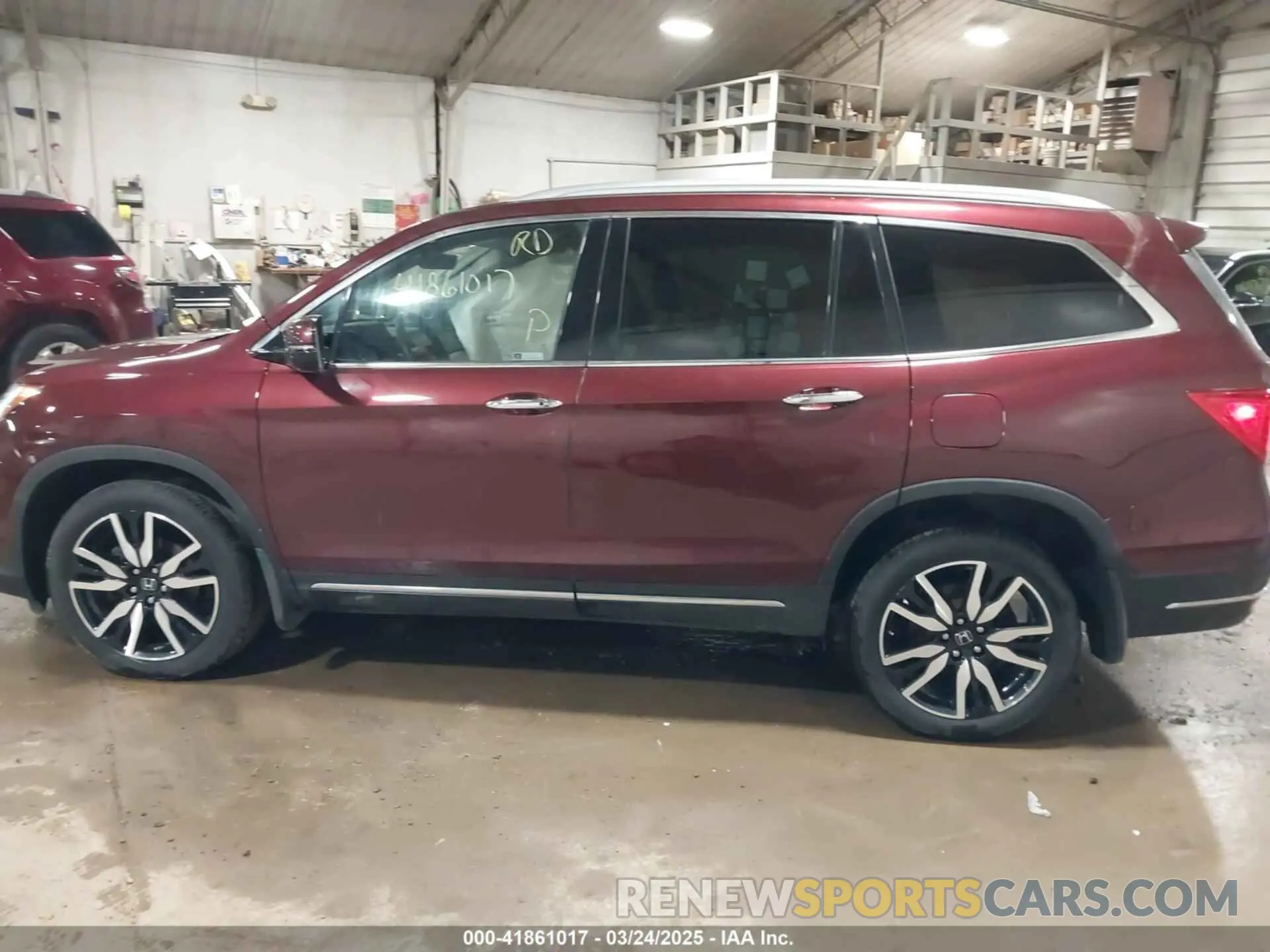 14 fotografías del automóvil dañado 5FNYF6H61NB045597 HONDA PILOT 2022
