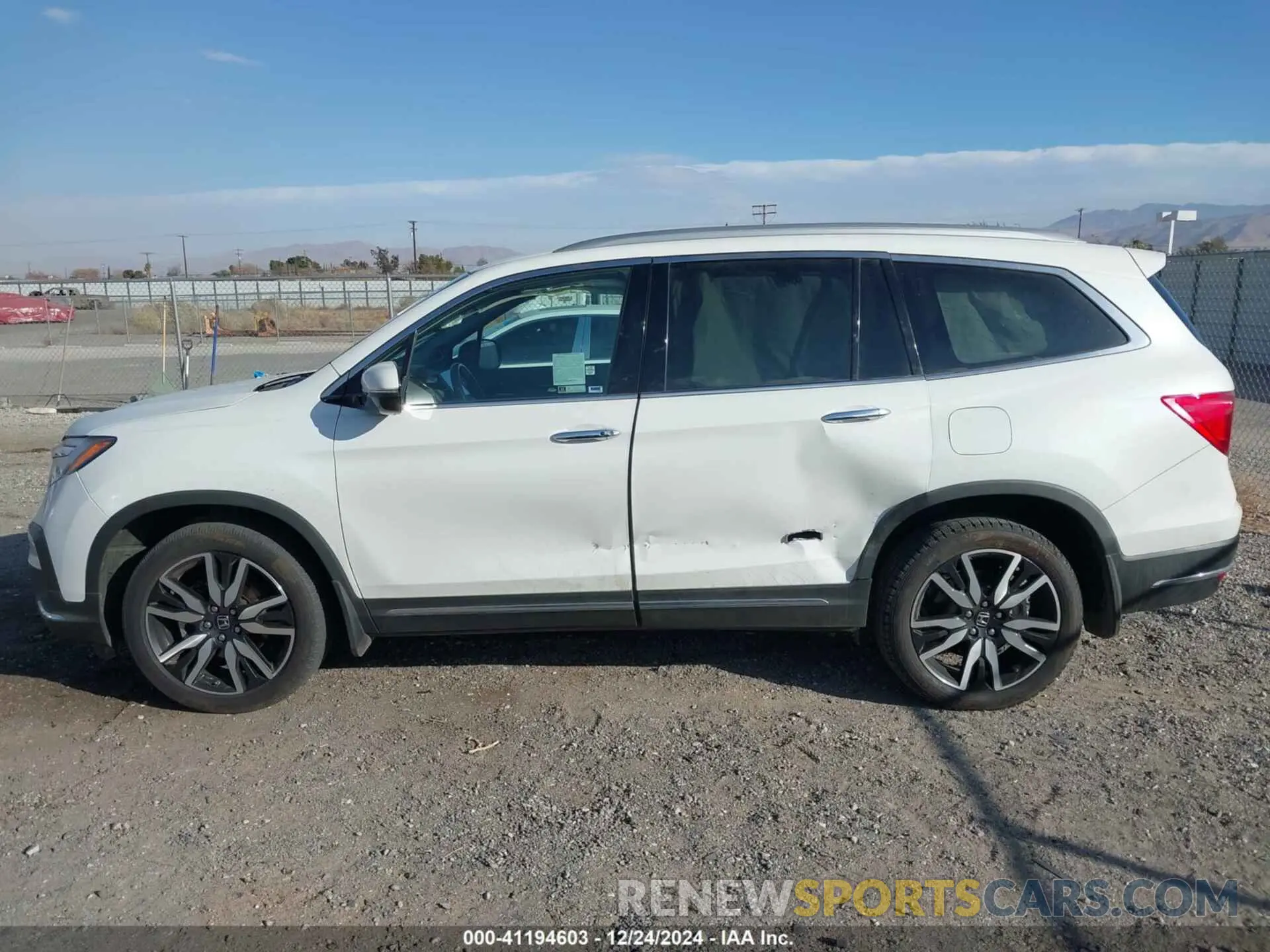 14 fotografías del automóvil dañado 5FNYF6H67NB017660 HONDA PILOT 2022