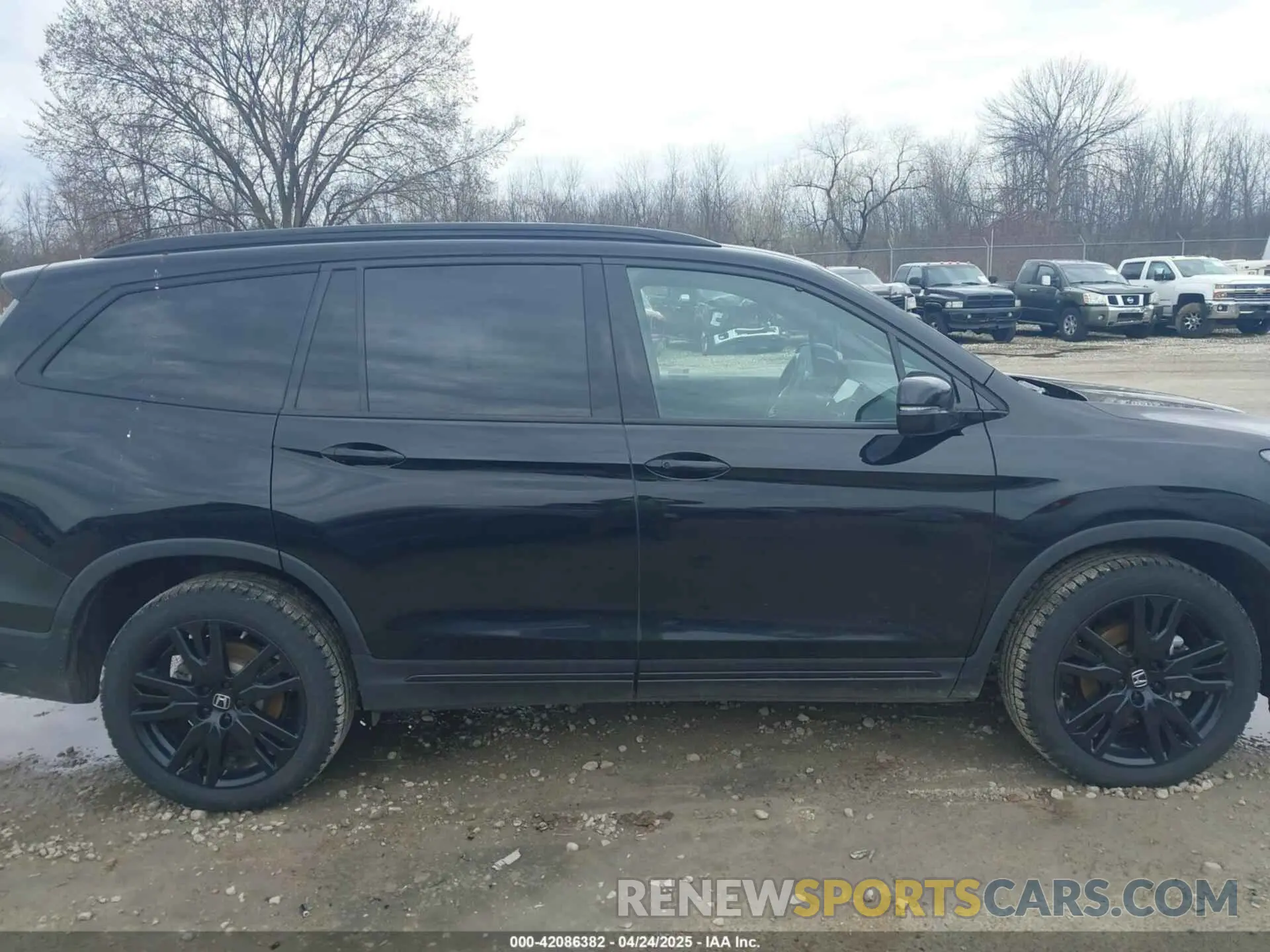 13 fotografías del automóvil dañado 5FNYF6H79NB004191 HONDA PILOT 2022