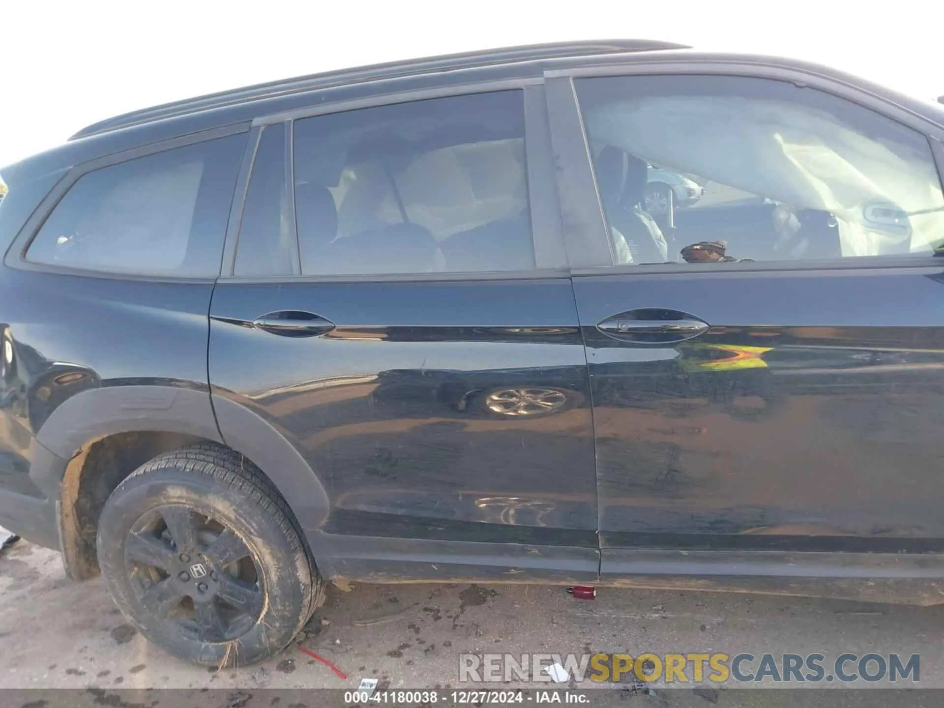 12 fotografías del automóvil dañado 5FNYF6H81NB060635 HONDA PILOT 2022
