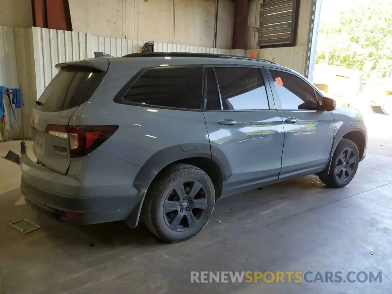 3 fotografías del automóvil dañado 5FNYF6H86NB089984 HONDA PILOT 2022