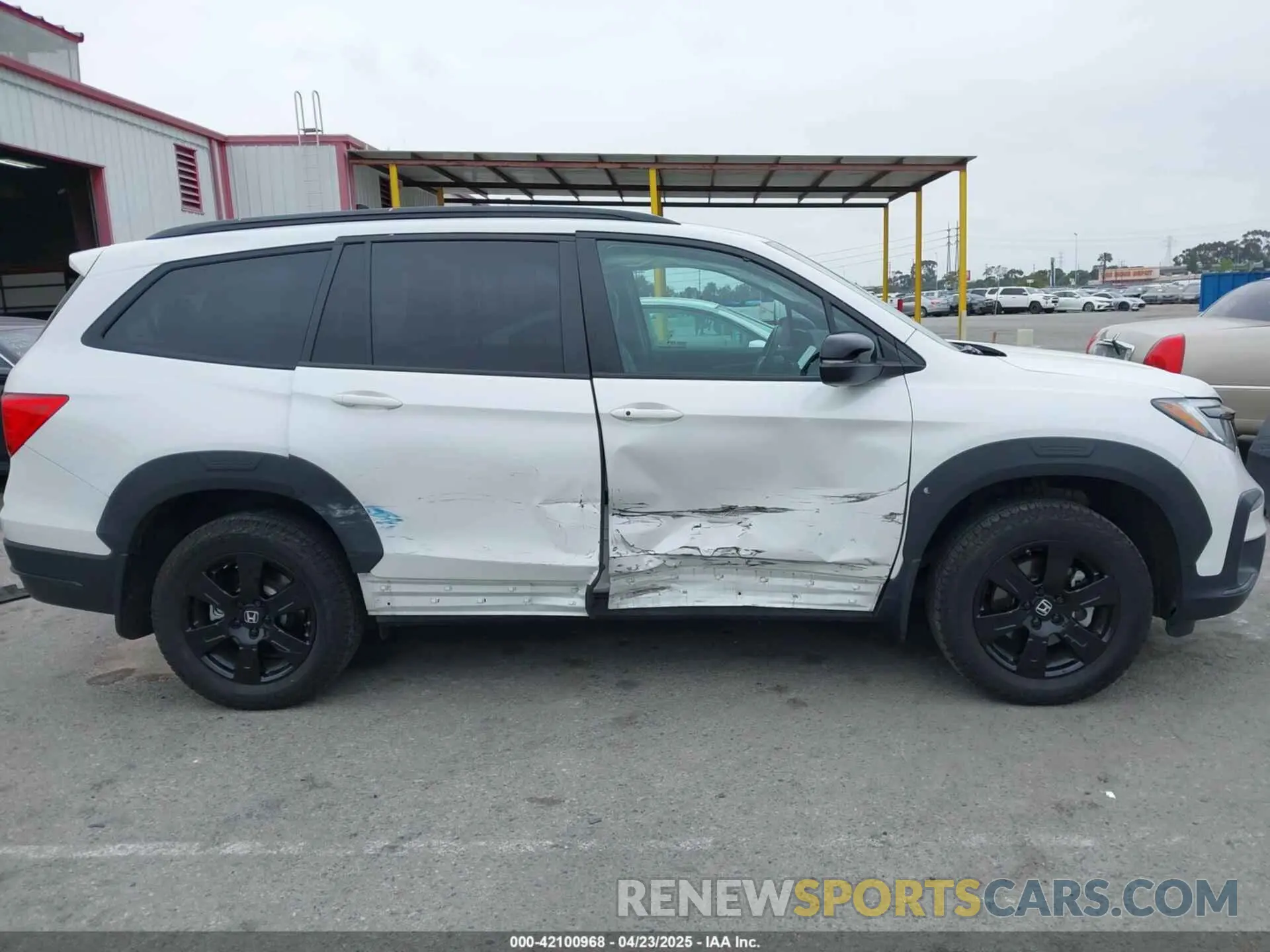 13 fotografías del automóvil dañado 5FNYF6H8XNB082116 HONDA PILOT 2022