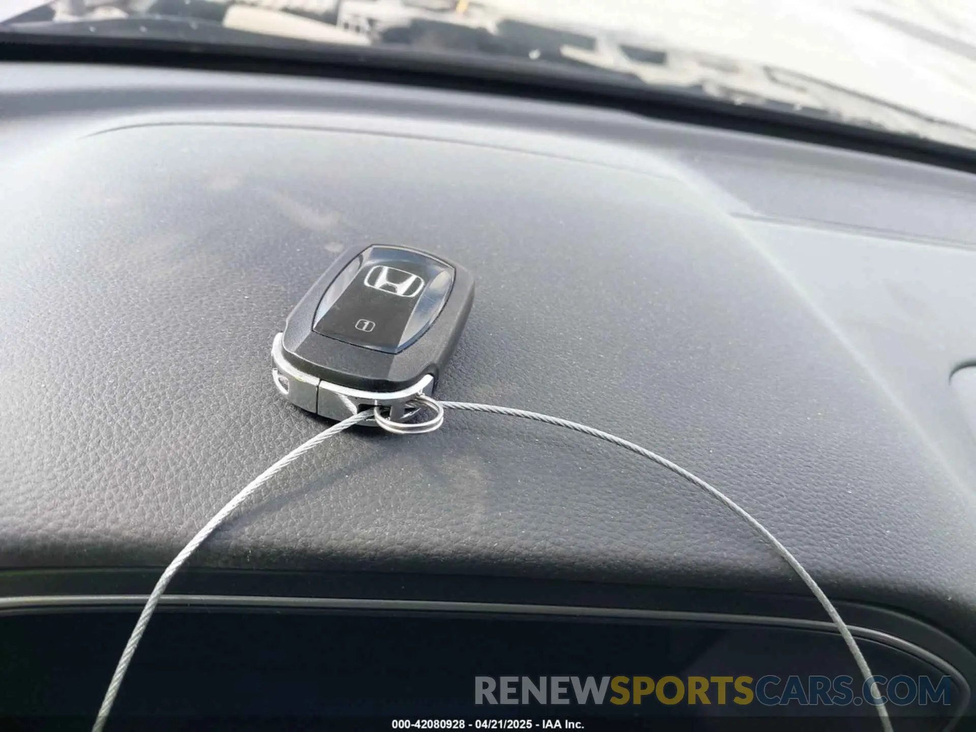 11 fotografías del automóvil dañado 5FNYG1H42PB054424 HONDA PILOT 2023