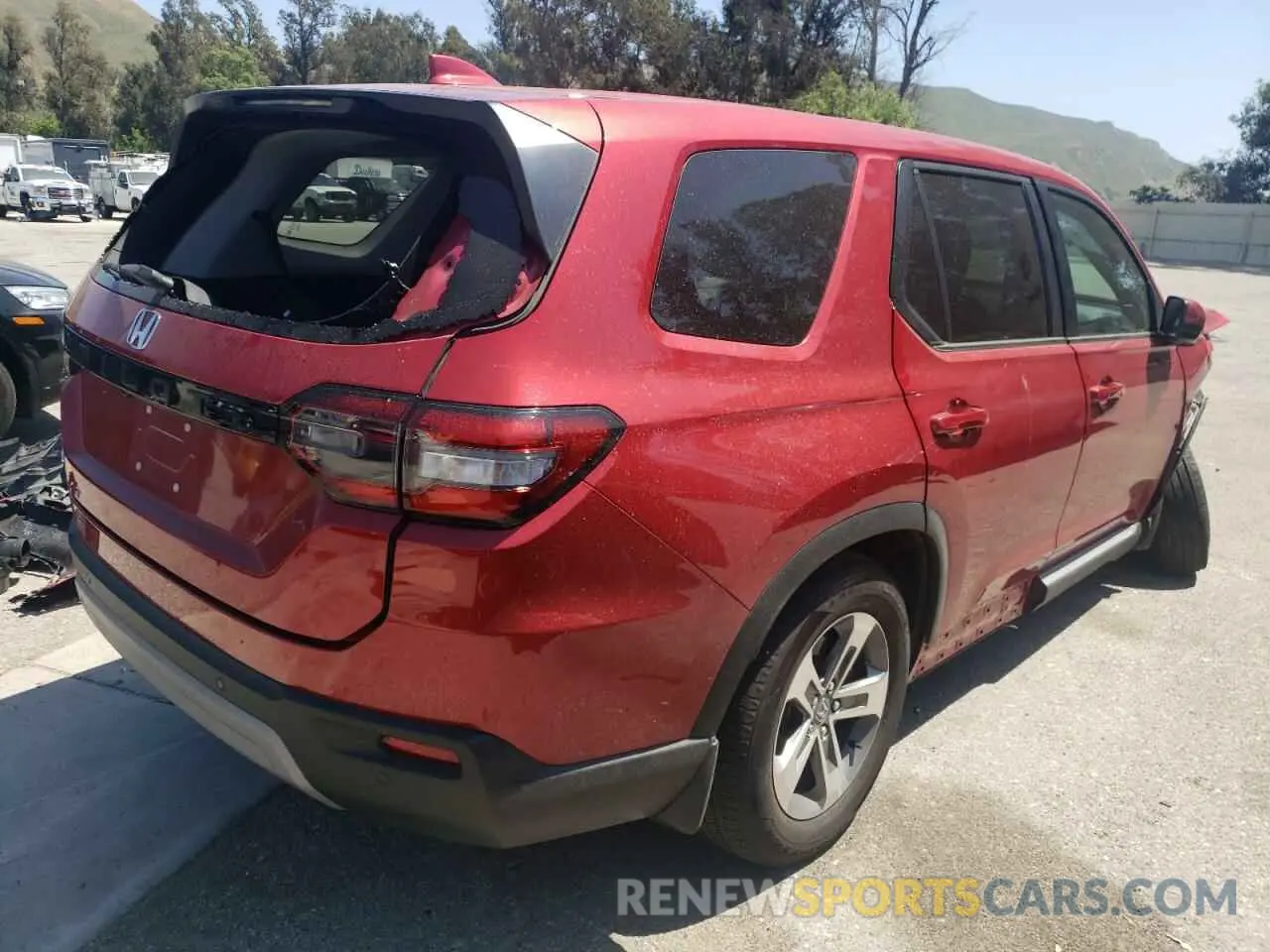 3 fotografías del automóvil dañado 5FNYG1H48PB043959 HONDA PILOT 2023