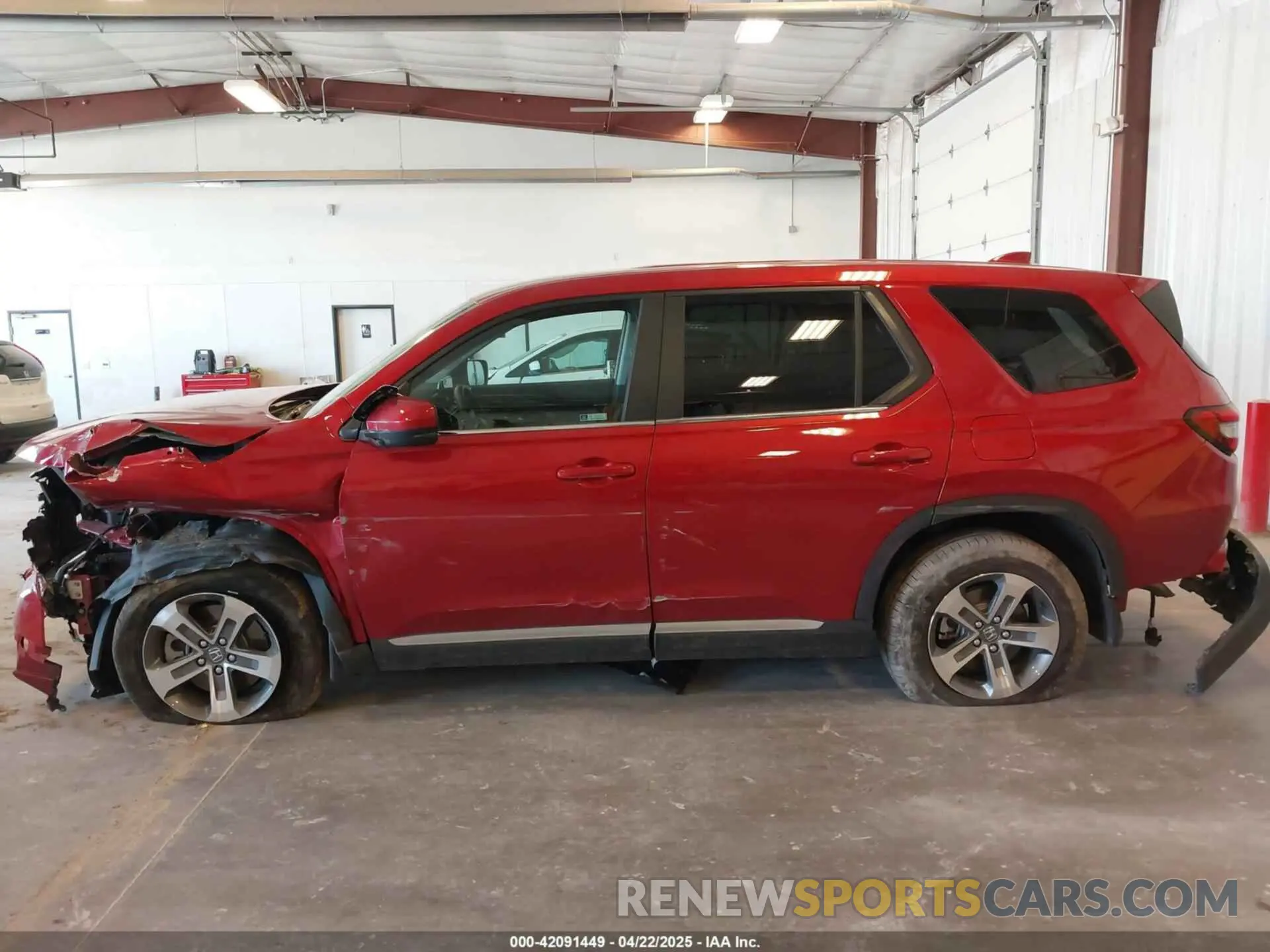 14 fotografías del automóvil dañado 5FNYG1H50PB019244 HONDA PILOT 2023