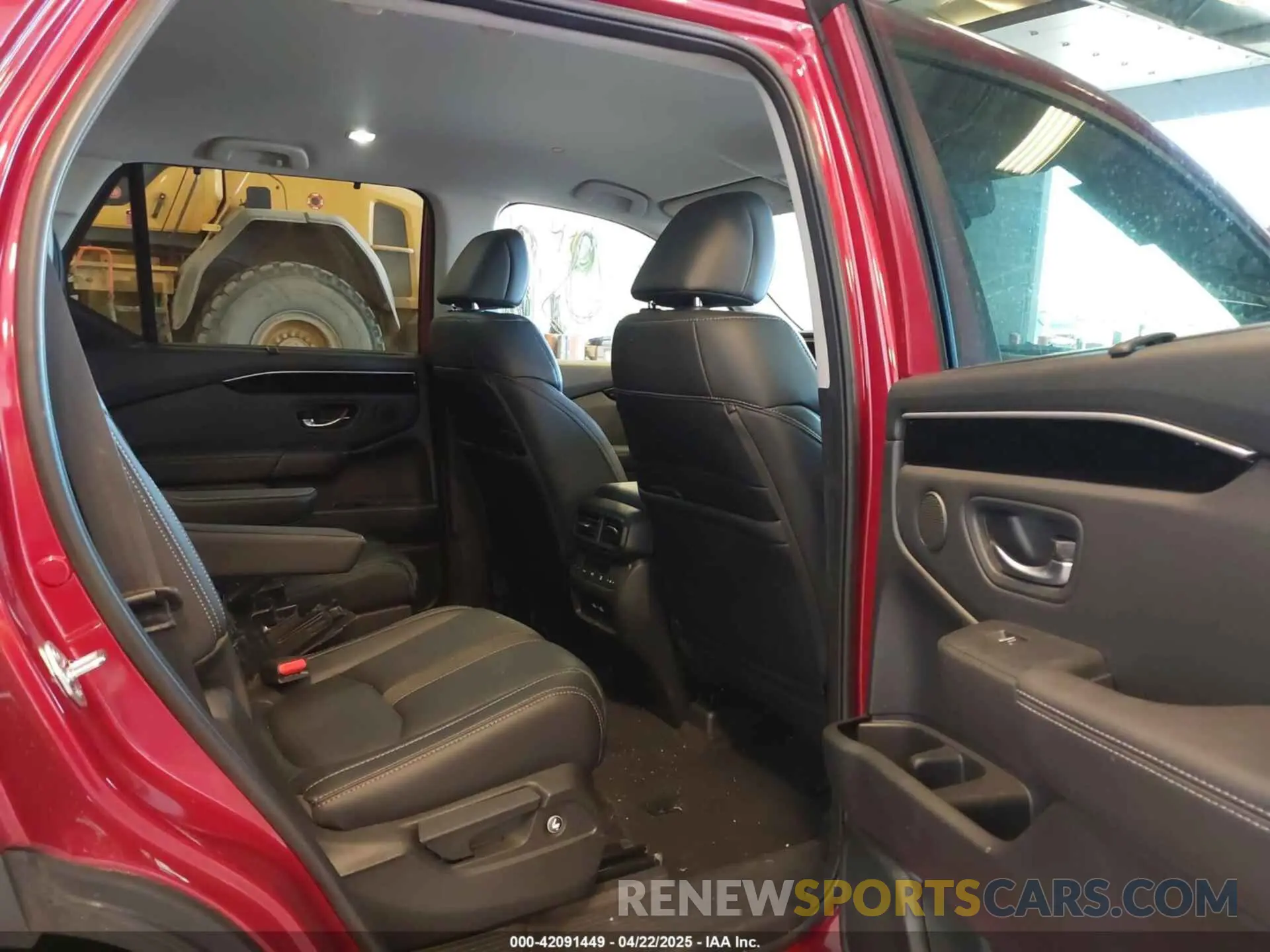 8 fotografías del automóvil dañado 5FNYG1H50PB019244 HONDA PILOT 2023