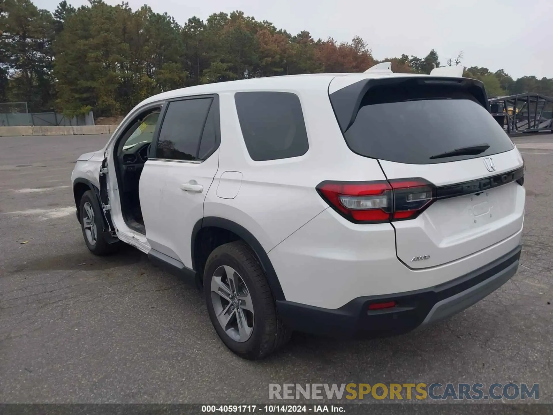 3 fotografías del automóvil dañado 5FNYG1H58PB016138 HONDA PILOT 2023