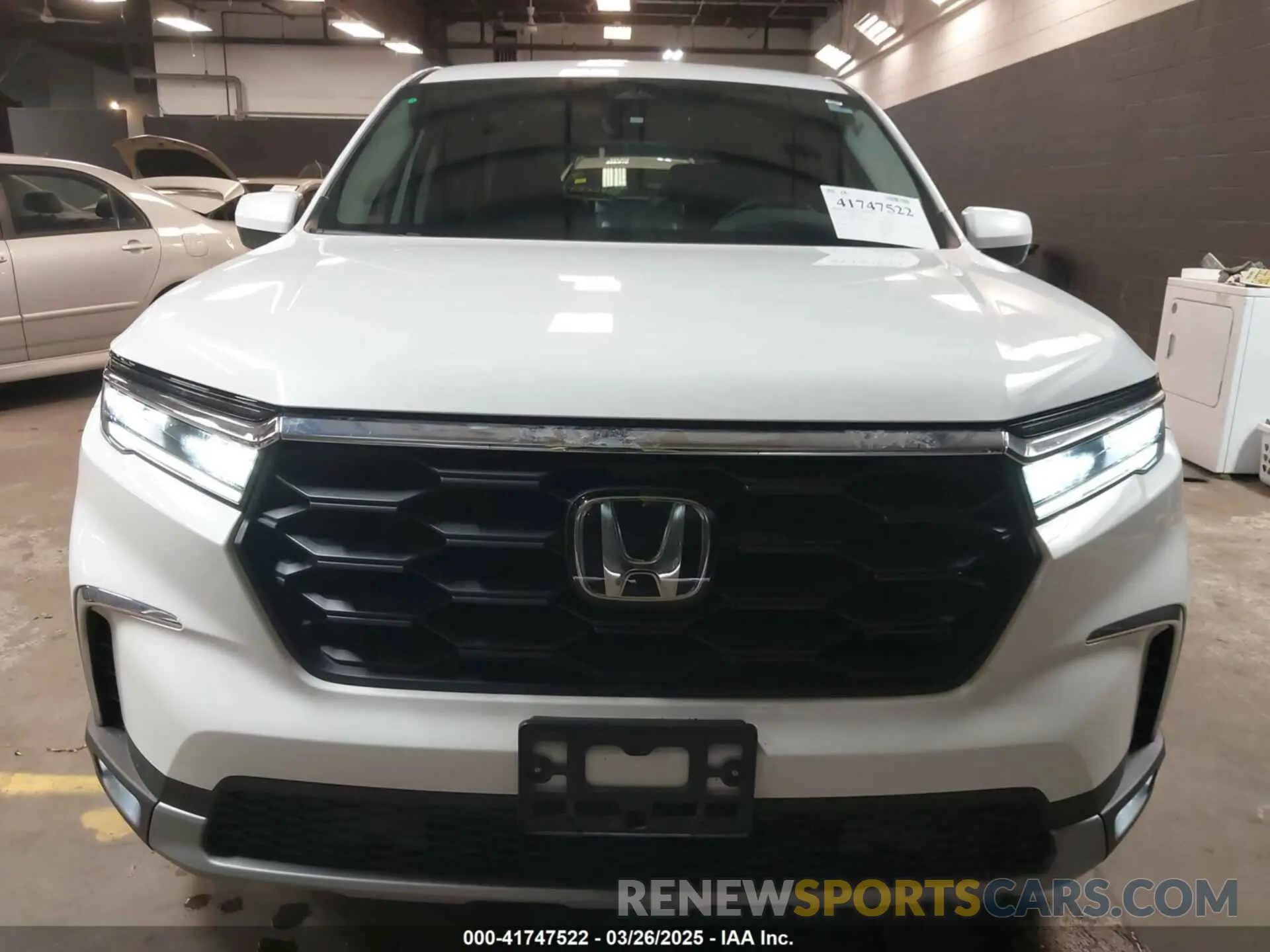 6 fotografías del automóvil dañado 5FNYG1H5XPB043275 HONDA PILOT 2023