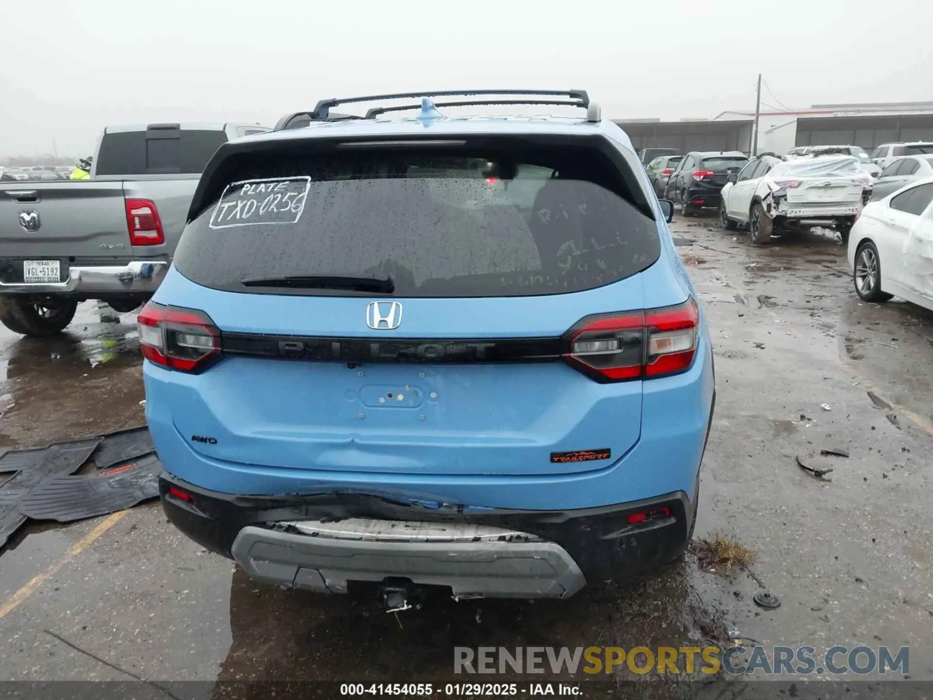 16 fotografías del automóvil dañado 5FNYG1H63PB000406 HONDA PILOT 2023