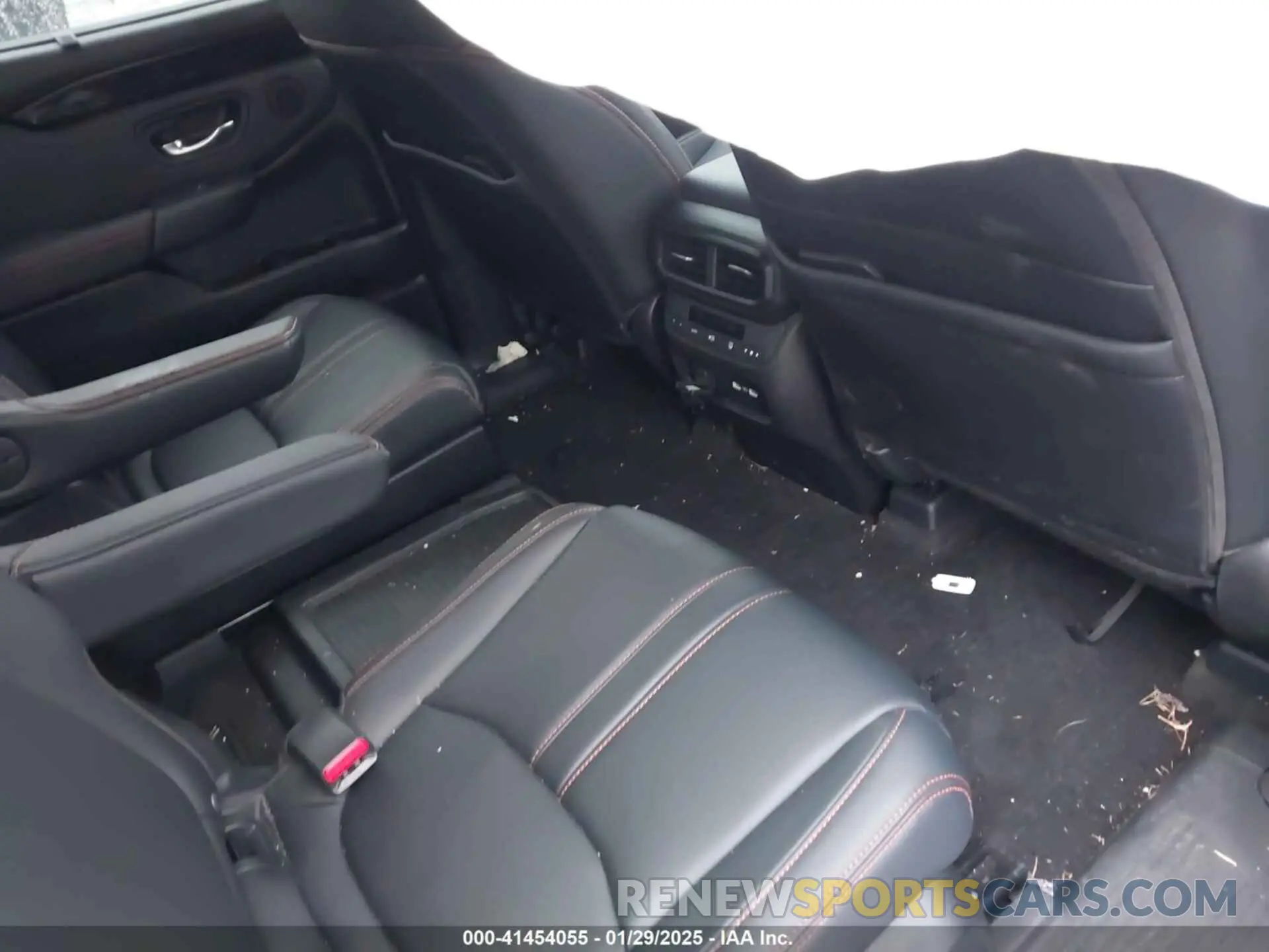 8 fotografías del automóvil dañado 5FNYG1H63PB000406 HONDA PILOT 2023