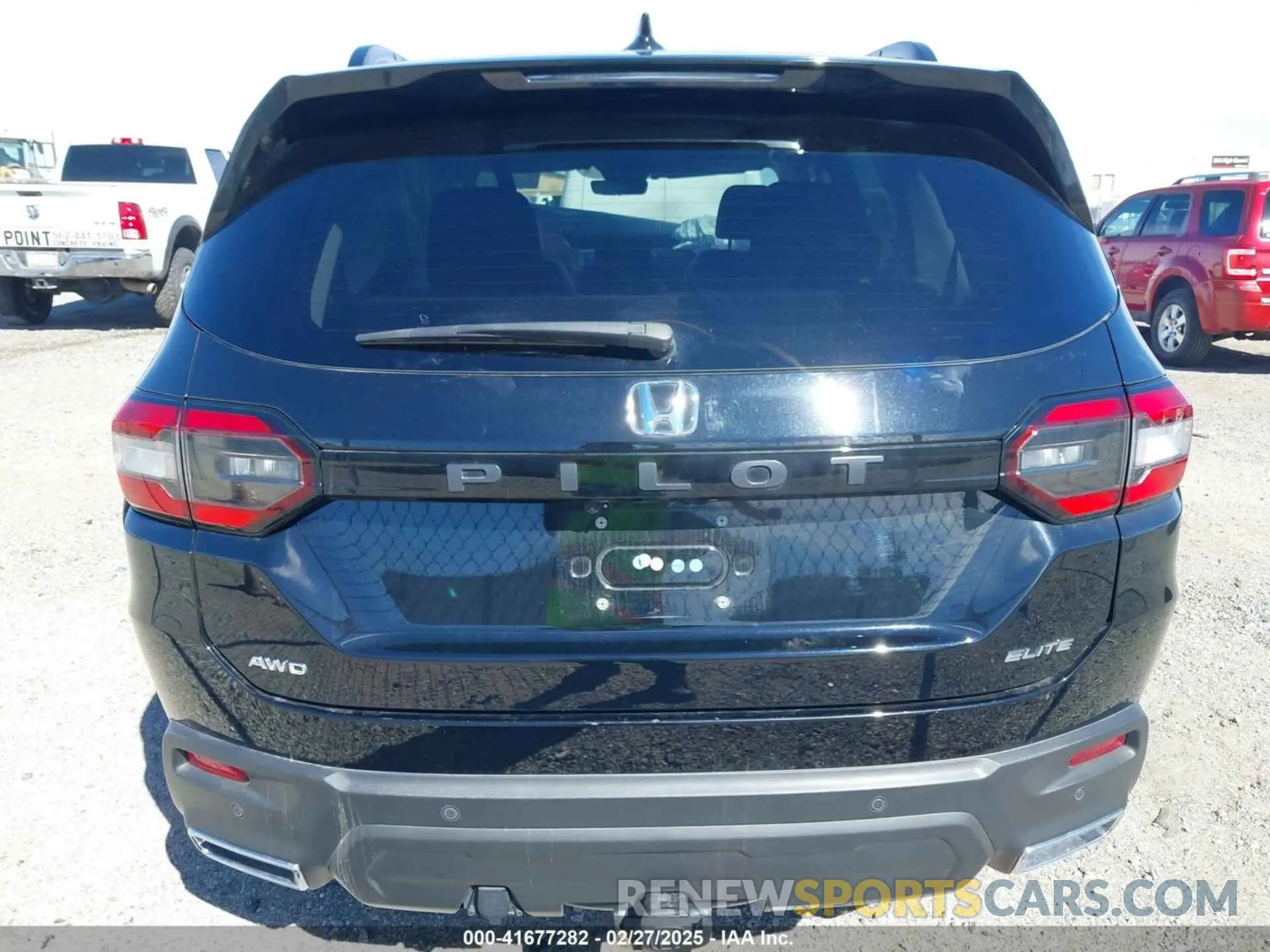 16 fotografías del automóvil dañado 5FNYG1H80PB007959 HONDA PILOT 2023