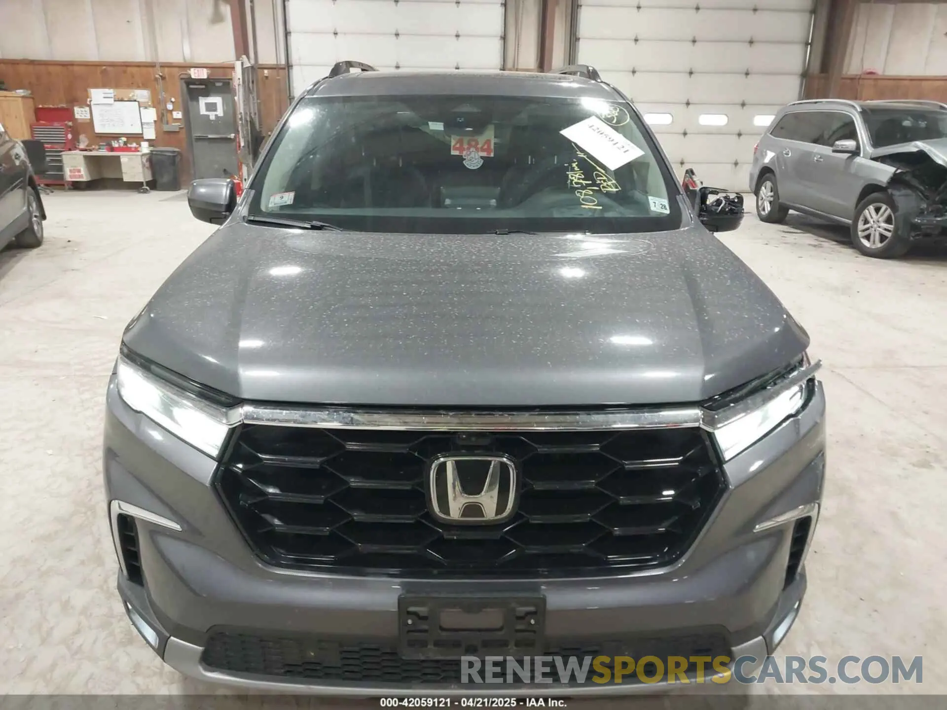 12 fotografías del automóvil dañado 5FNYG1H80PB026995 HONDA PILOT 2023