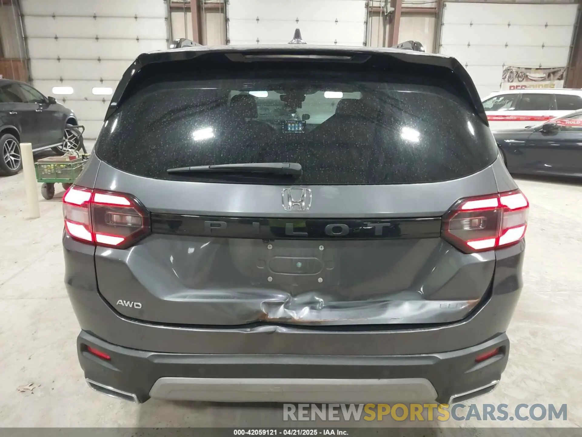 16 fotografías del automóvil dañado 5FNYG1H80PB026995 HONDA PILOT 2023
