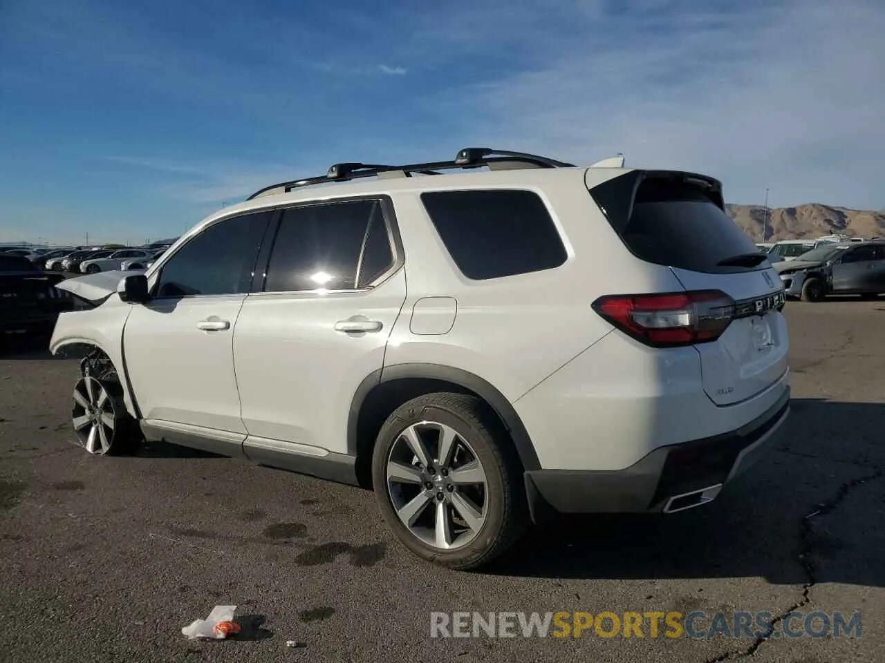 2 fotografías del automóvil dañado 5FNYG1H80PB043716 HONDA PILOT 2023