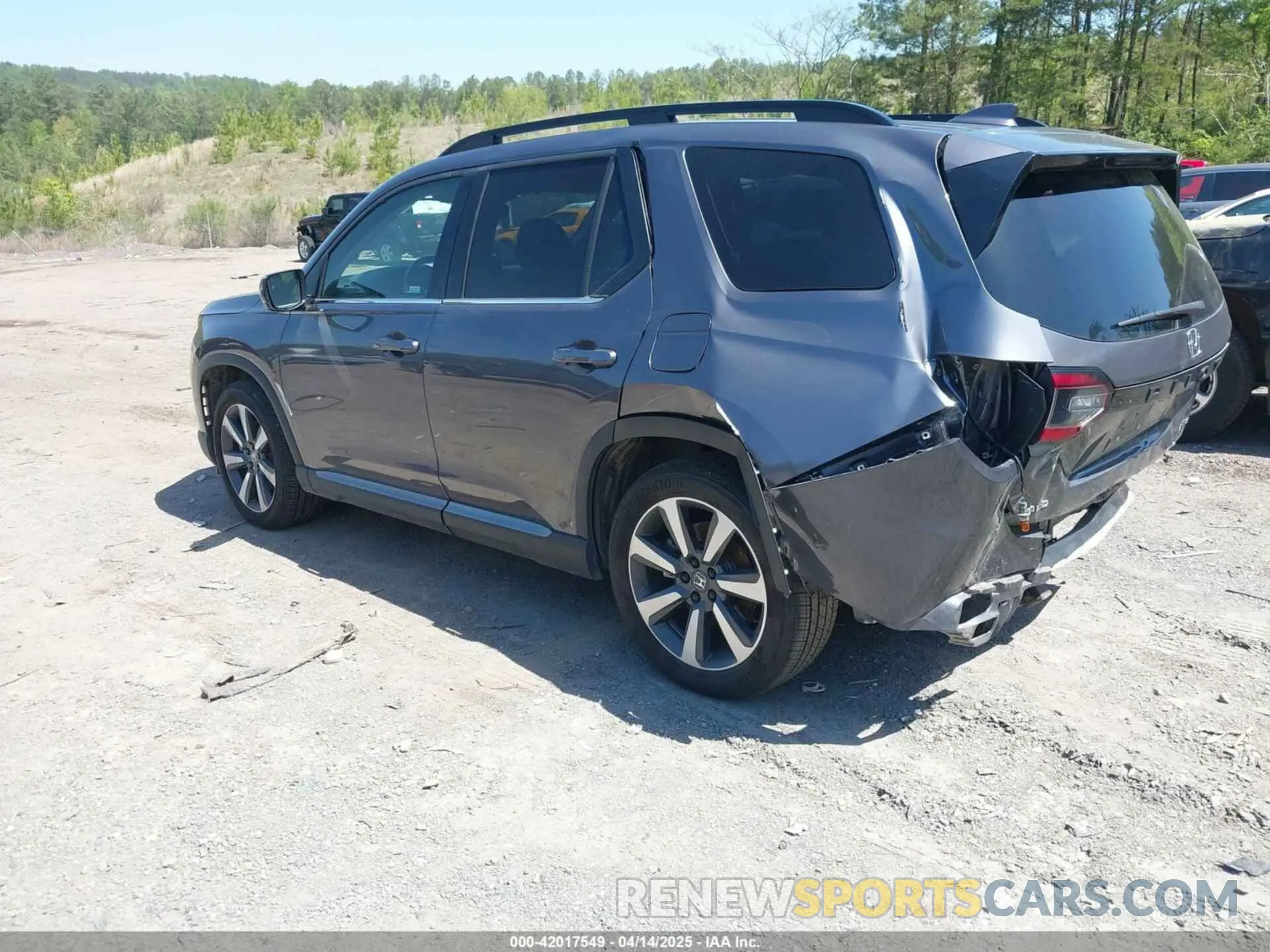 3 fotografías del automóvil dañado 5FNYG1H85PB035840 HONDA PILOT 2023