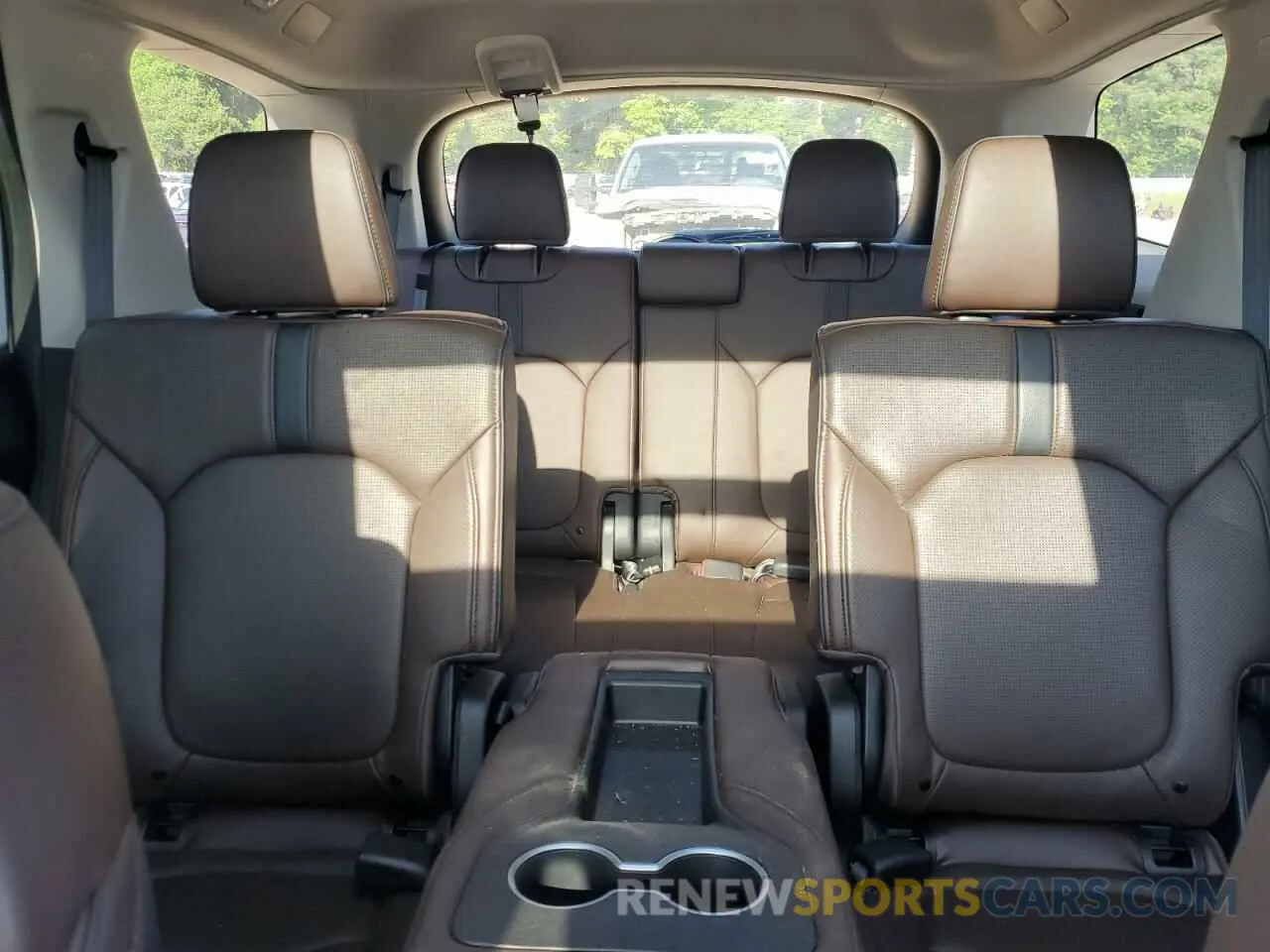 10 fotografías del automóvil dañado 5FNYG1H86PB030033 HONDA PILOT 2023