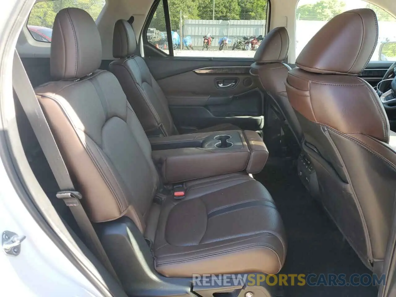 12 fotografías del automóvil dañado 5FNYG1H86PB030033 HONDA PILOT 2023