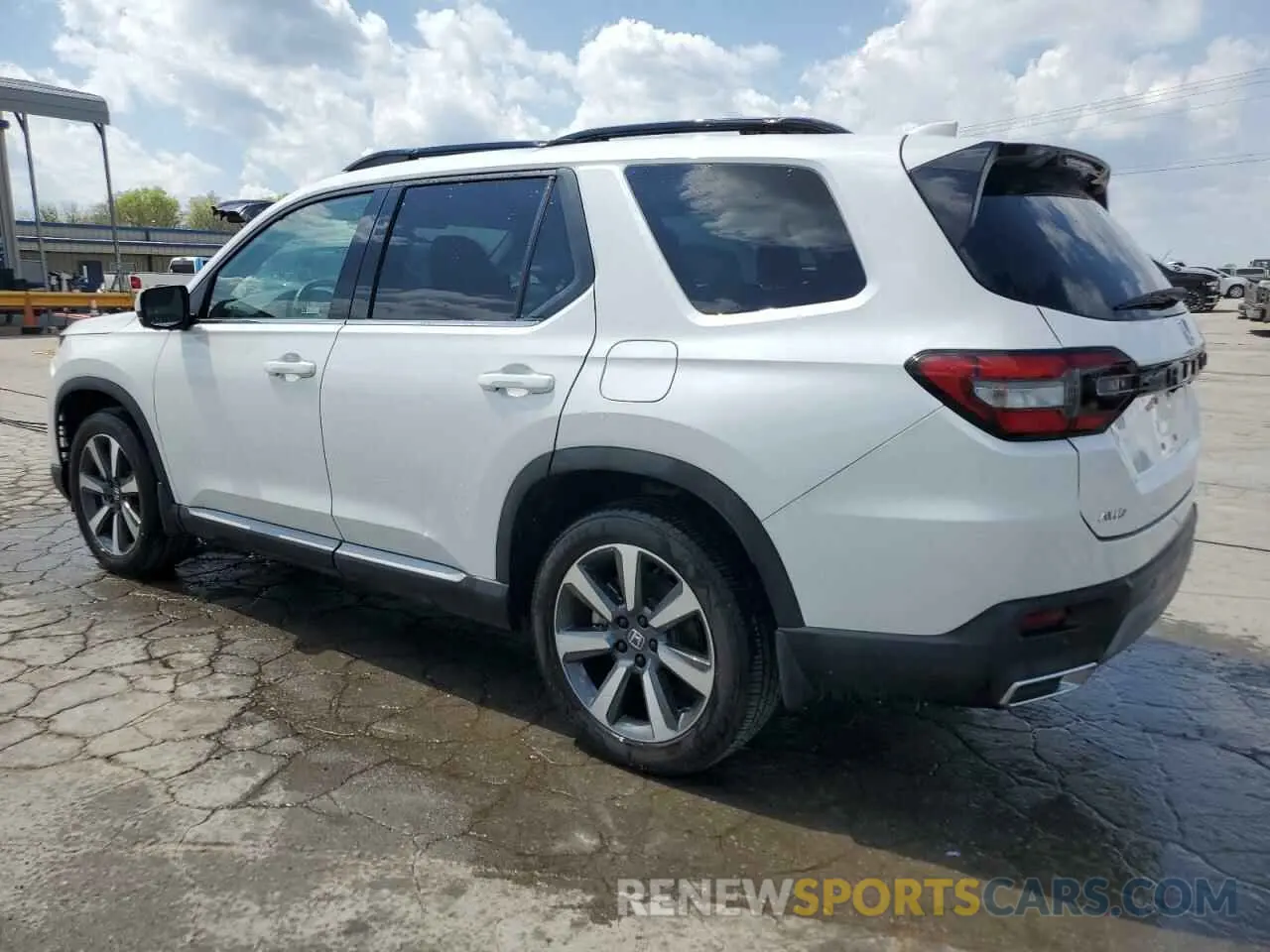 2 fotografías del automóvil dañado 5FNYG1H87PB033698 HONDA PILOT 2023
