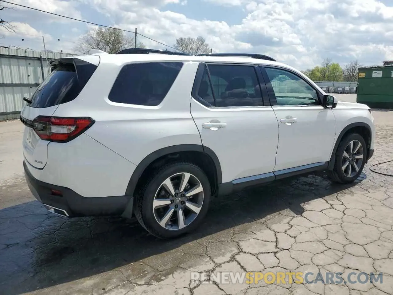 3 fotografías del automóvil dañado 5FNYG1H87PB033698 HONDA PILOT 2023