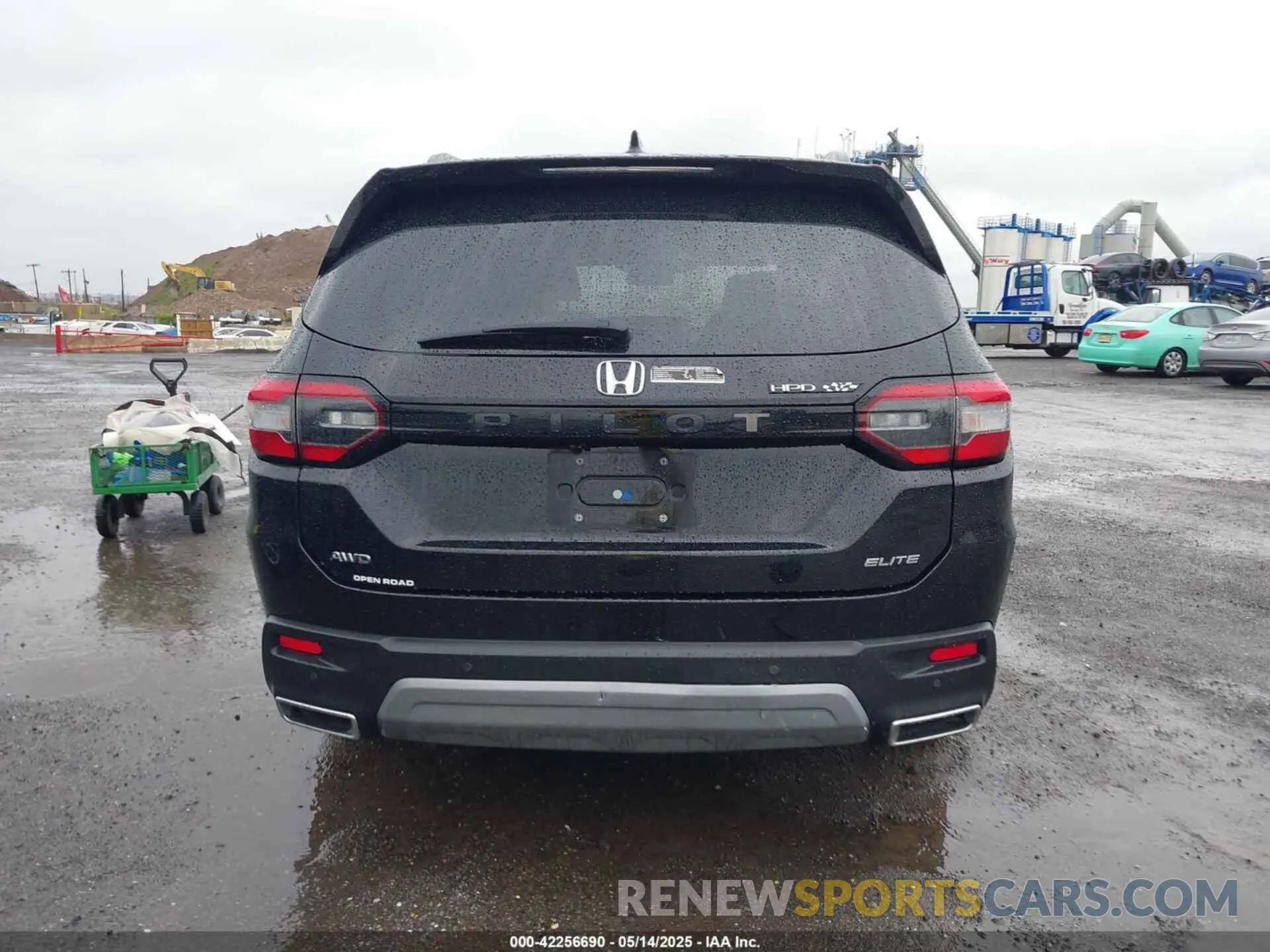 16 fotografías del automóvil dañado 5FNYG1H89PB030270 HONDA PILOT 2023